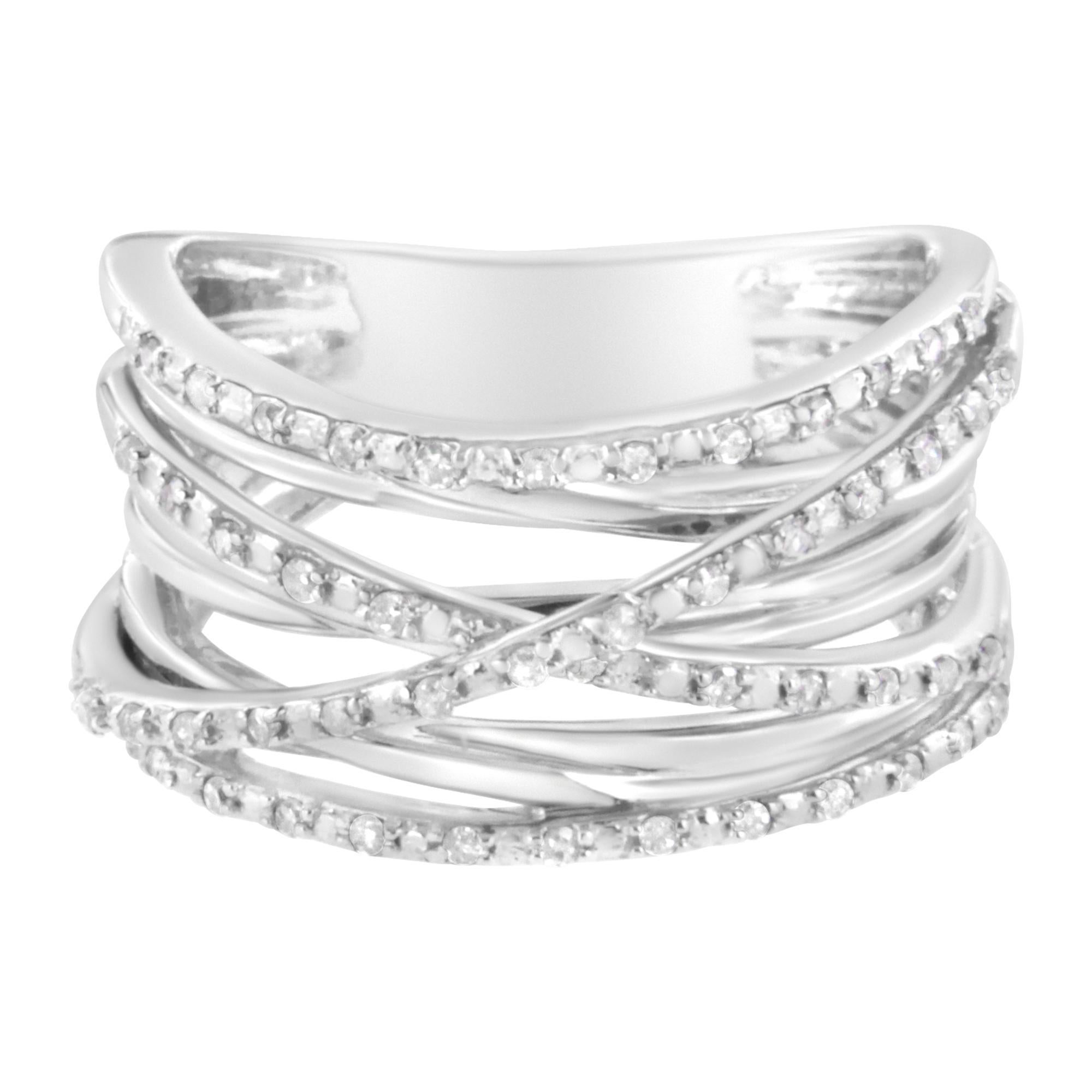Moderno Anello bypass con diamante taglio rotondo incastonato da 1/4 Cttw in argento Sterling 925 in vendita