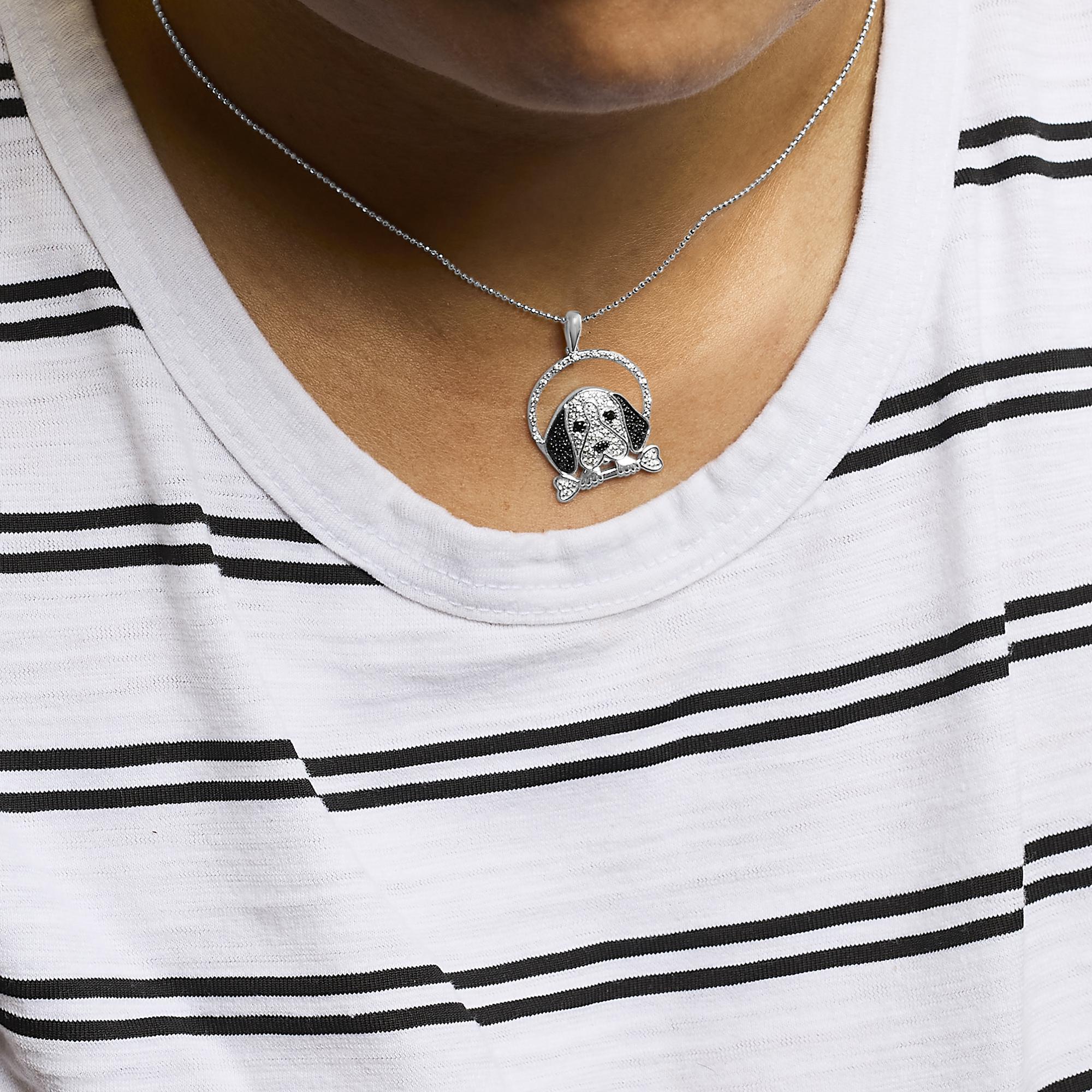 Collana con cane beagle e osso in argento 925, 1/4 Cttw di diamante bianco e nero In condizioni Nuovo in vendita a New York, NY