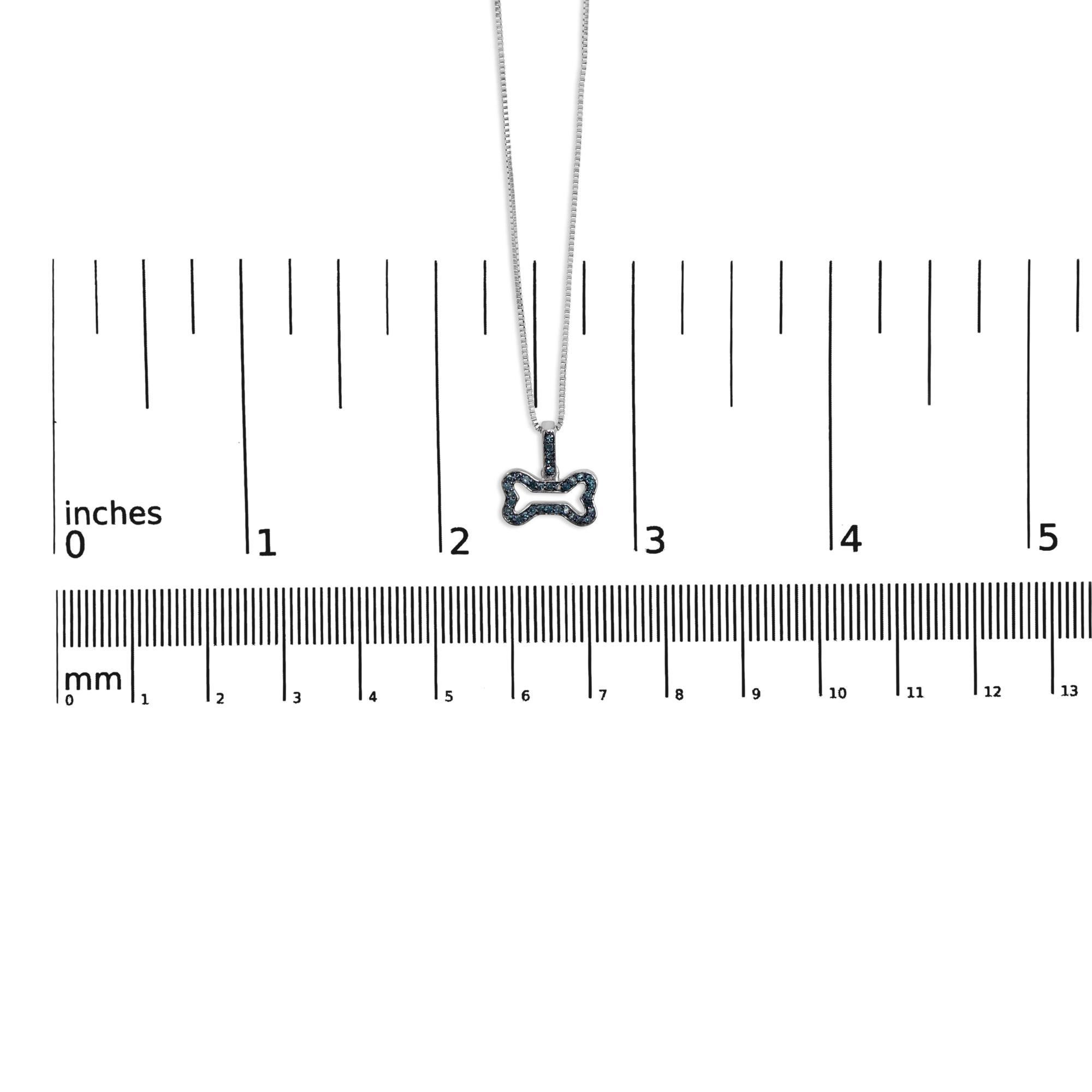 .925 Sterlingsilber 1/5 Cttw Blauer Diamant-Halskette mit Hundeknochen-Anhänger im Zustand „Neu“ im Angebot in New York, NY