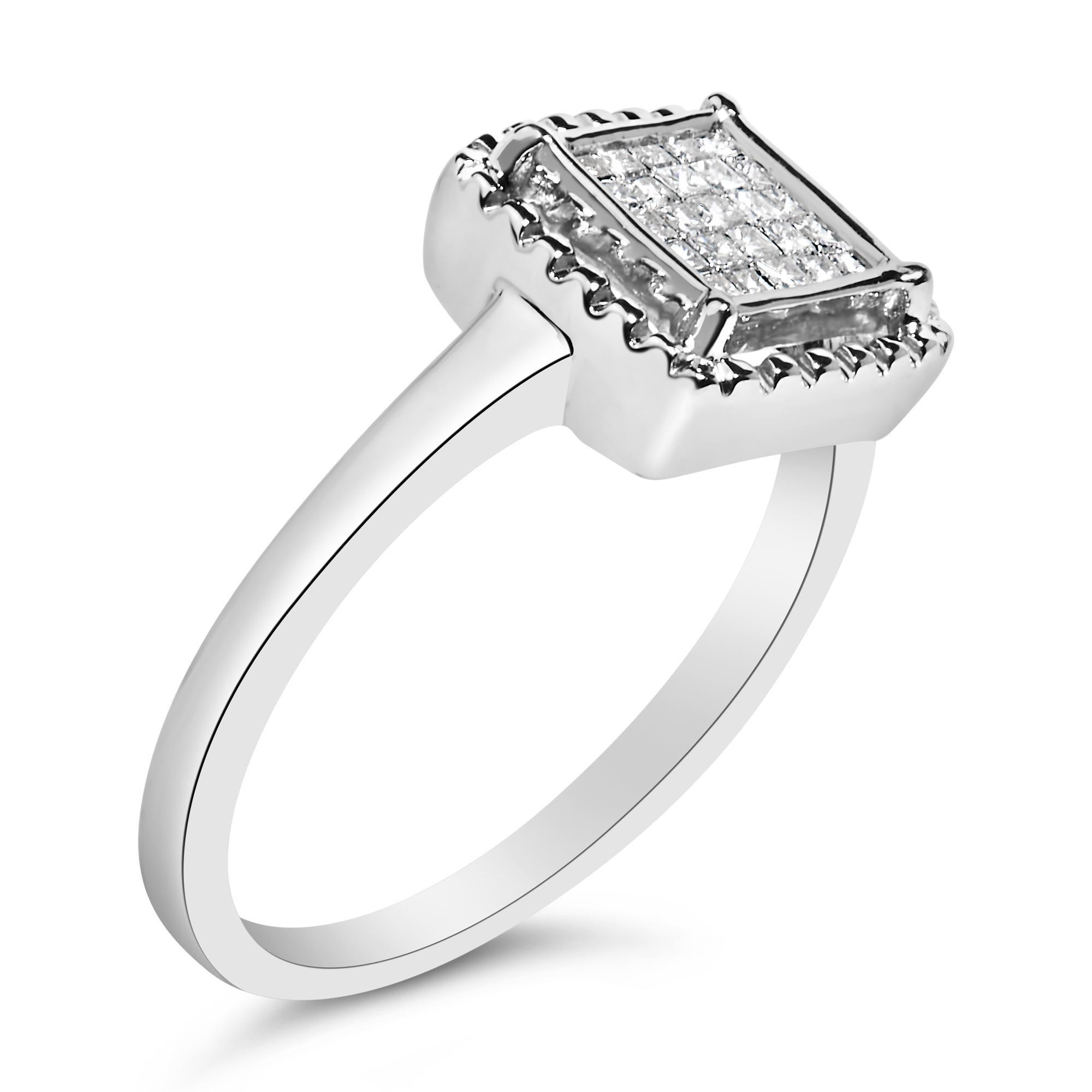 Moderne .925 Sterling Silver 1/5 Cttw Diamond Promise Ring with Beaded Halo (Bague de promesse en argent sterling 1/5 Cttw) avec halo perlé en vente