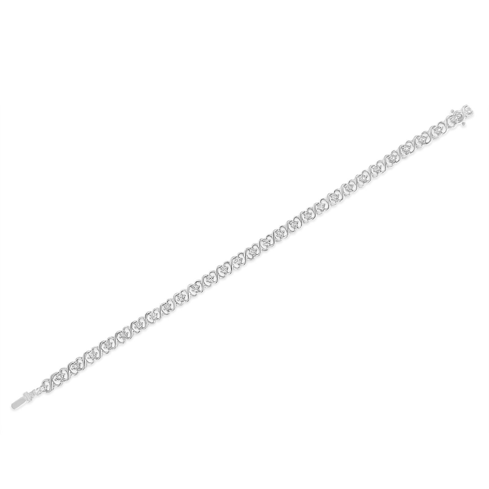 Taille ronde .925 Sterling Silver 1/6 Carat Diamond Infinity Link and Station Tennis Bracelet en vente