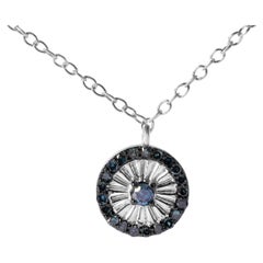 .925 Sterling Silver 1/6 Cttw Blue Diamond Wheel and Spoke Pendant Necklace (Collier roue et rayons)