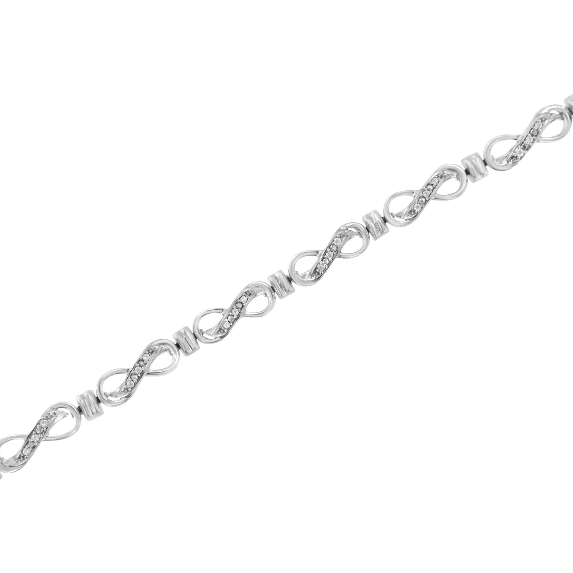 Moderno .925 Argento 925 1/6 Cttw Diamante Accentato Bracciale Infinity Link in vendita