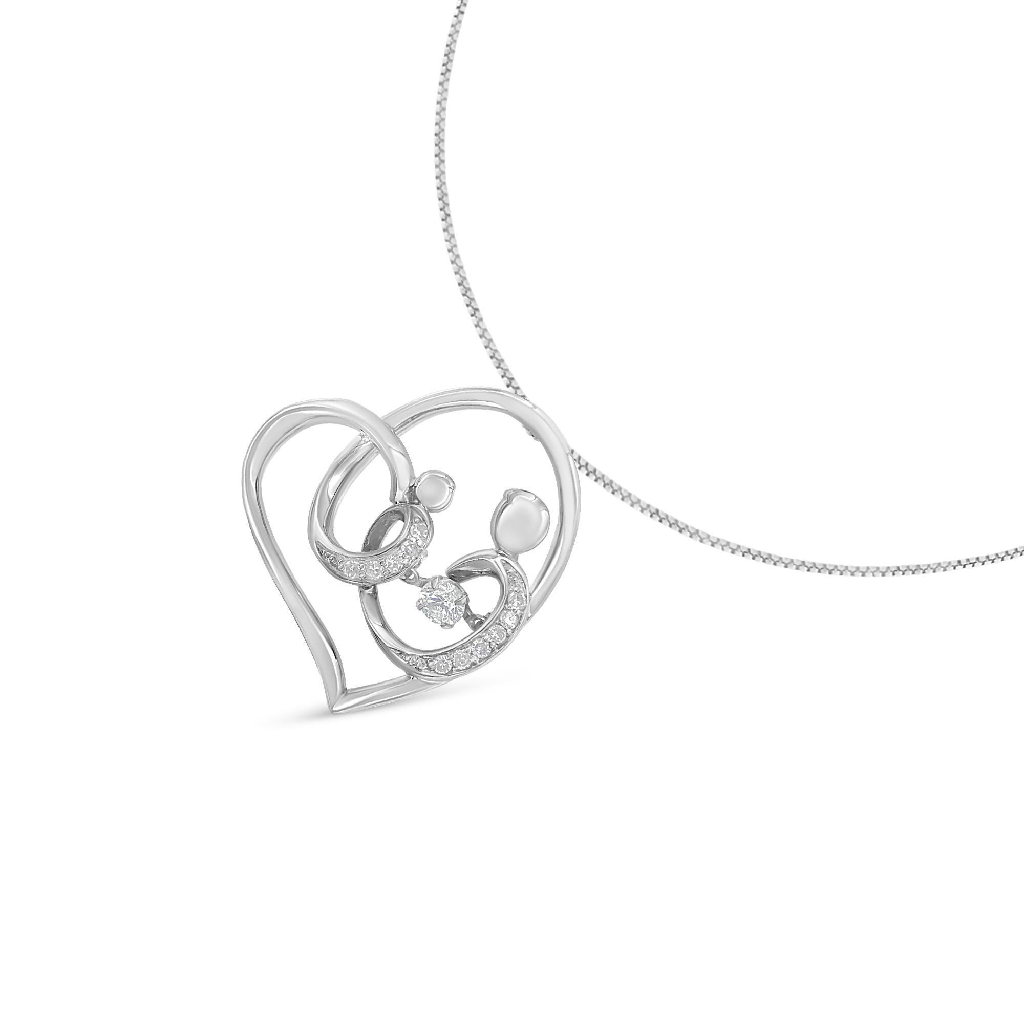 Modern .925 Sterling Silver 1/6 cttw Diamond Heart Pendant Necklace For Sale