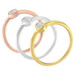 .925 Sterling Silver 1/6 Cttw Diamond Oval Shaped Stackable Promise Ring (Bague de promesse empilable en argent sterling)