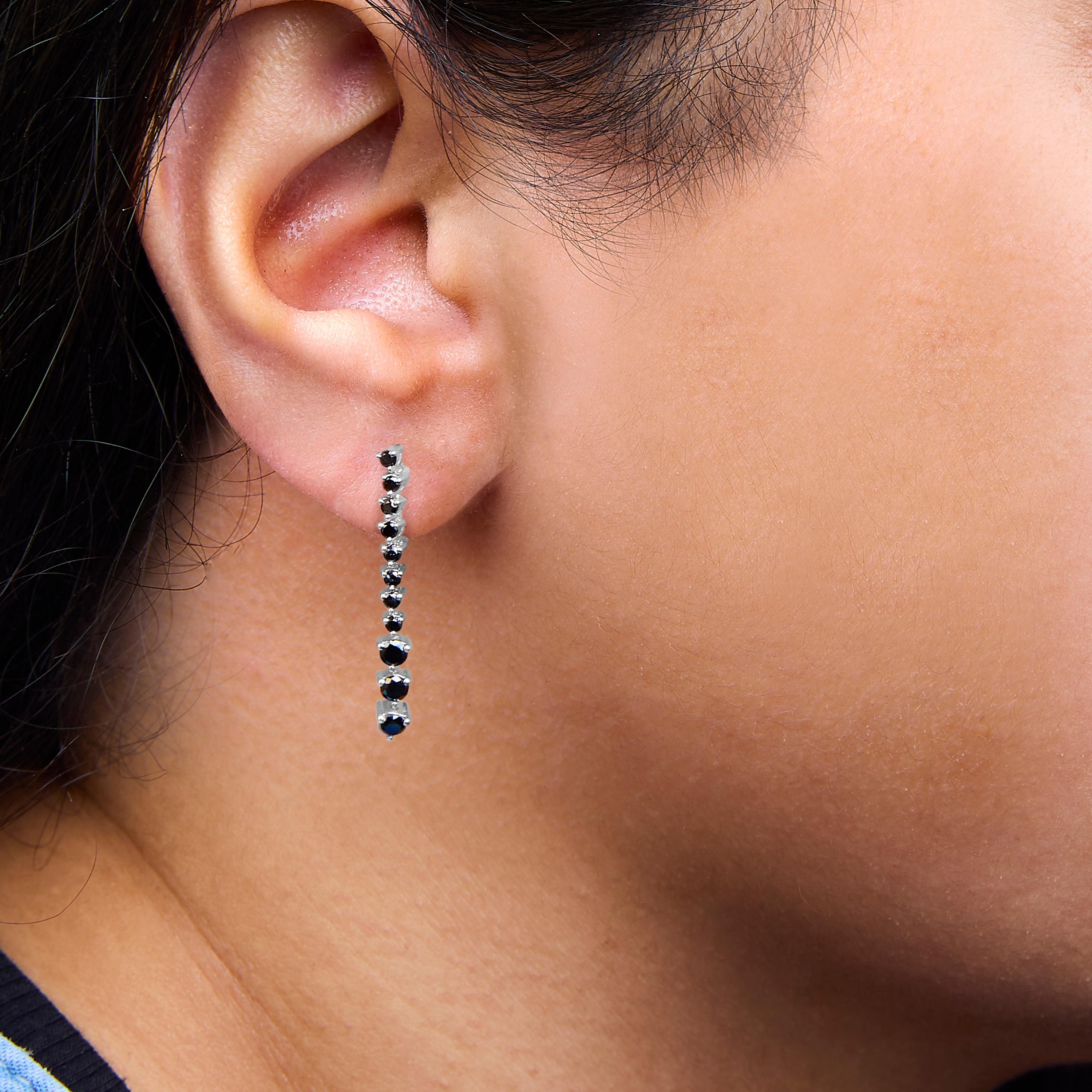 Taglio rotondo .925 A. Silver 1,0 carati di diamante nero con orecchino a goccia in stile Arrow