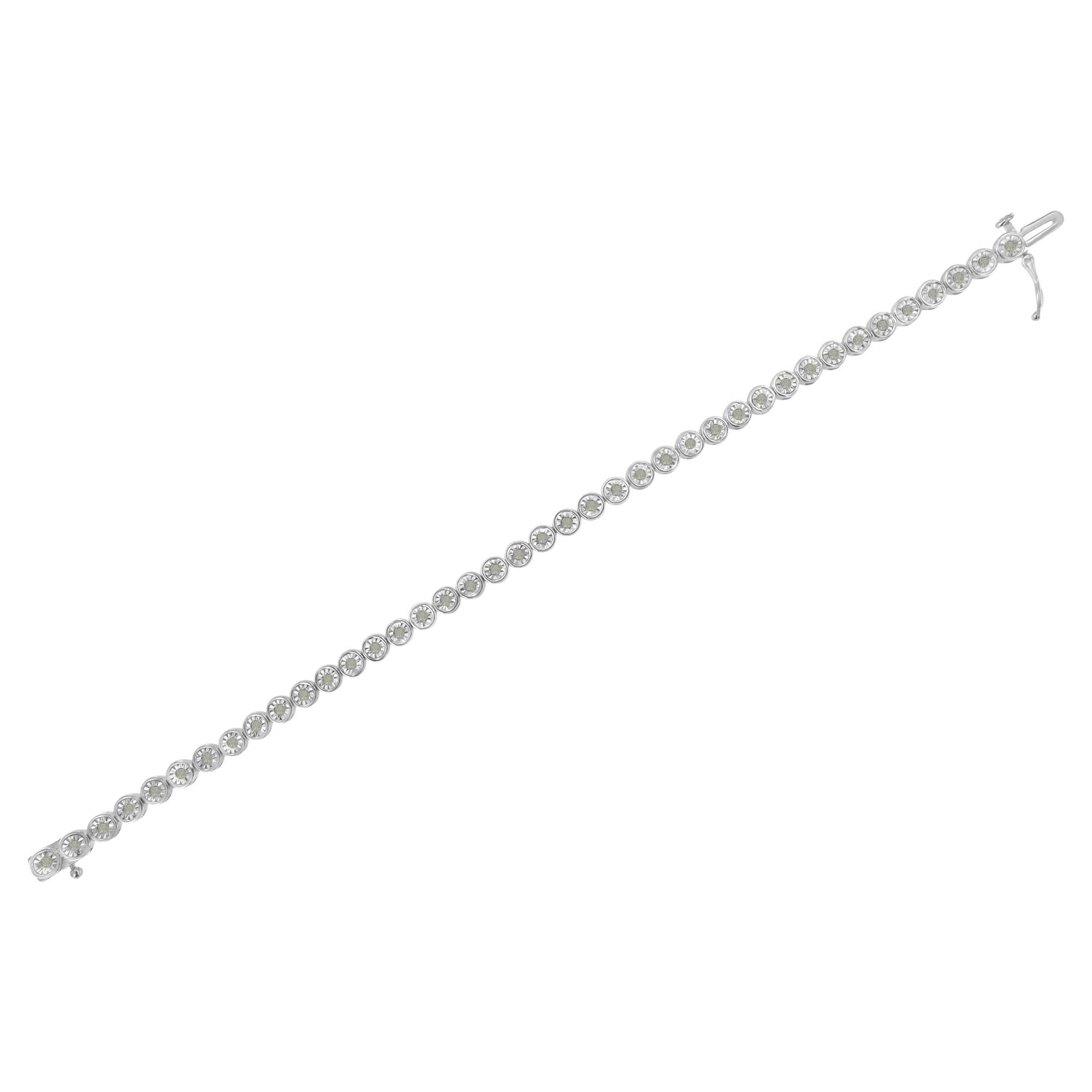 .925 Sterling Silver 1.0 Carat Diamond Bezel Link Design Tennis Bracelet In New Condition For Sale In New York, NY