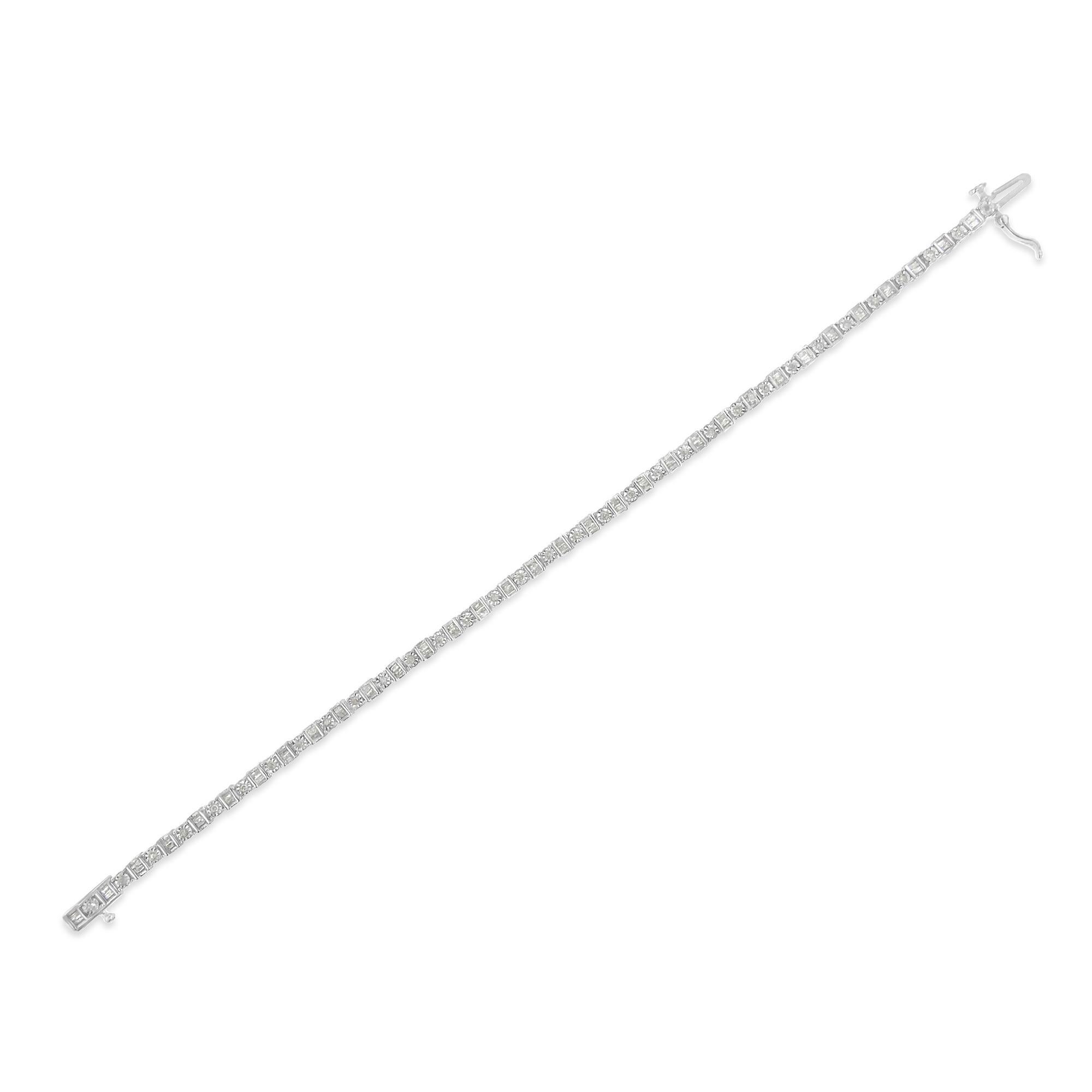 Taglio baguette .925 Bracciale tennis in argento sterling da 1,0 carati con diamanti tondi e baguette in vendita