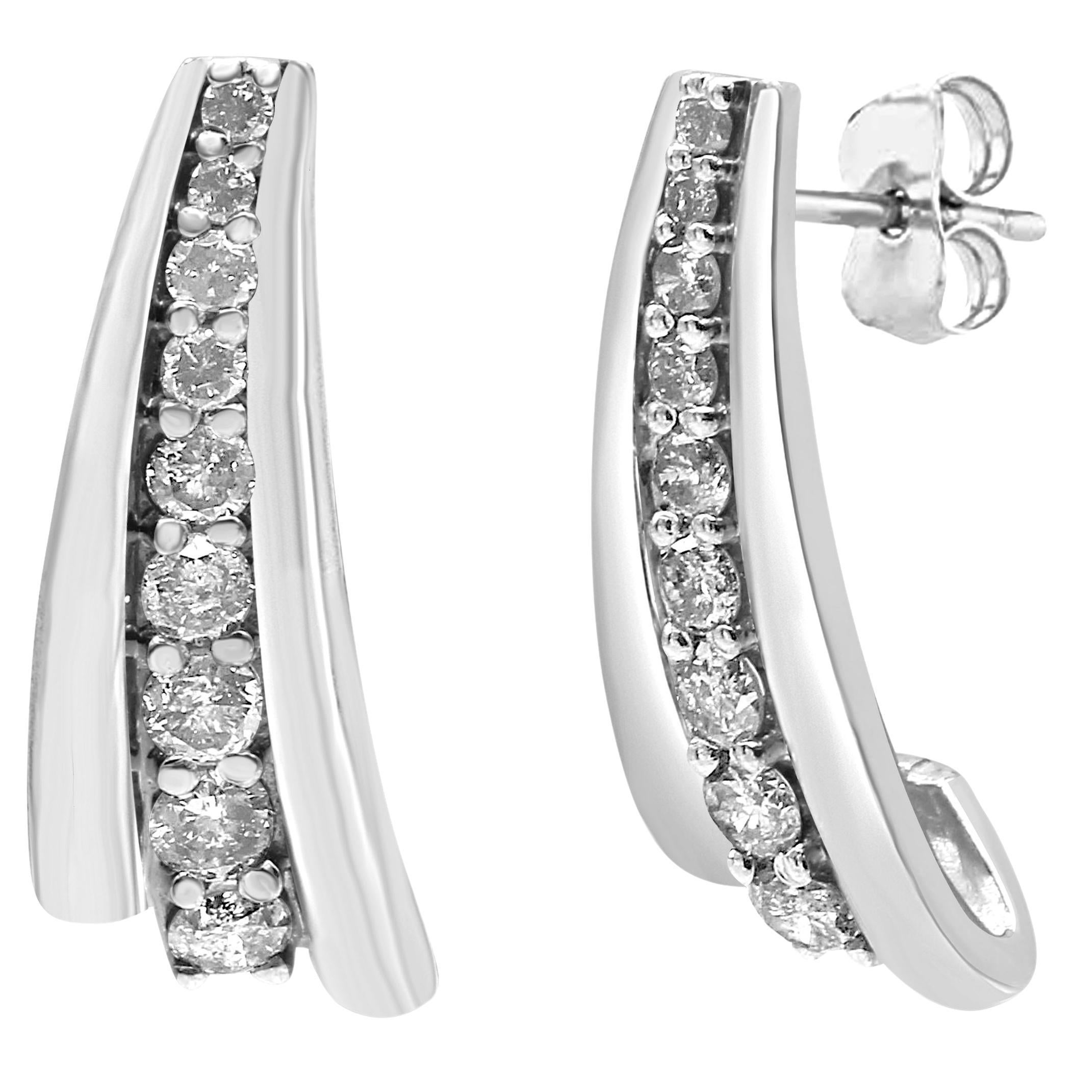 .925 Sterling Silver 1.0 Carat Round Diamond Graduated Huggie Earrings For Sale