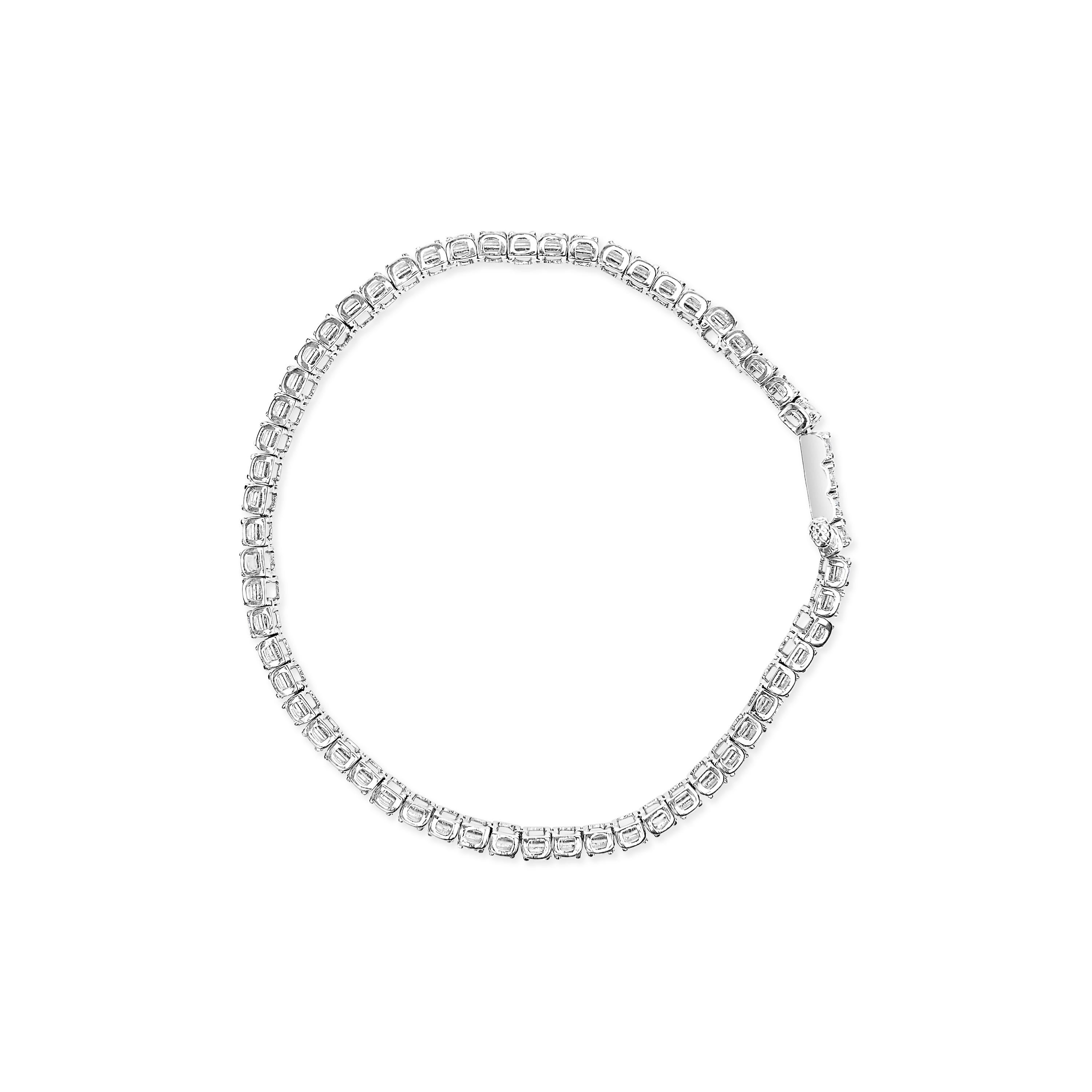 Modern .925 Sterling Silver 1.0 Cttw Diamond Collar Line Link Bracelet For Sale