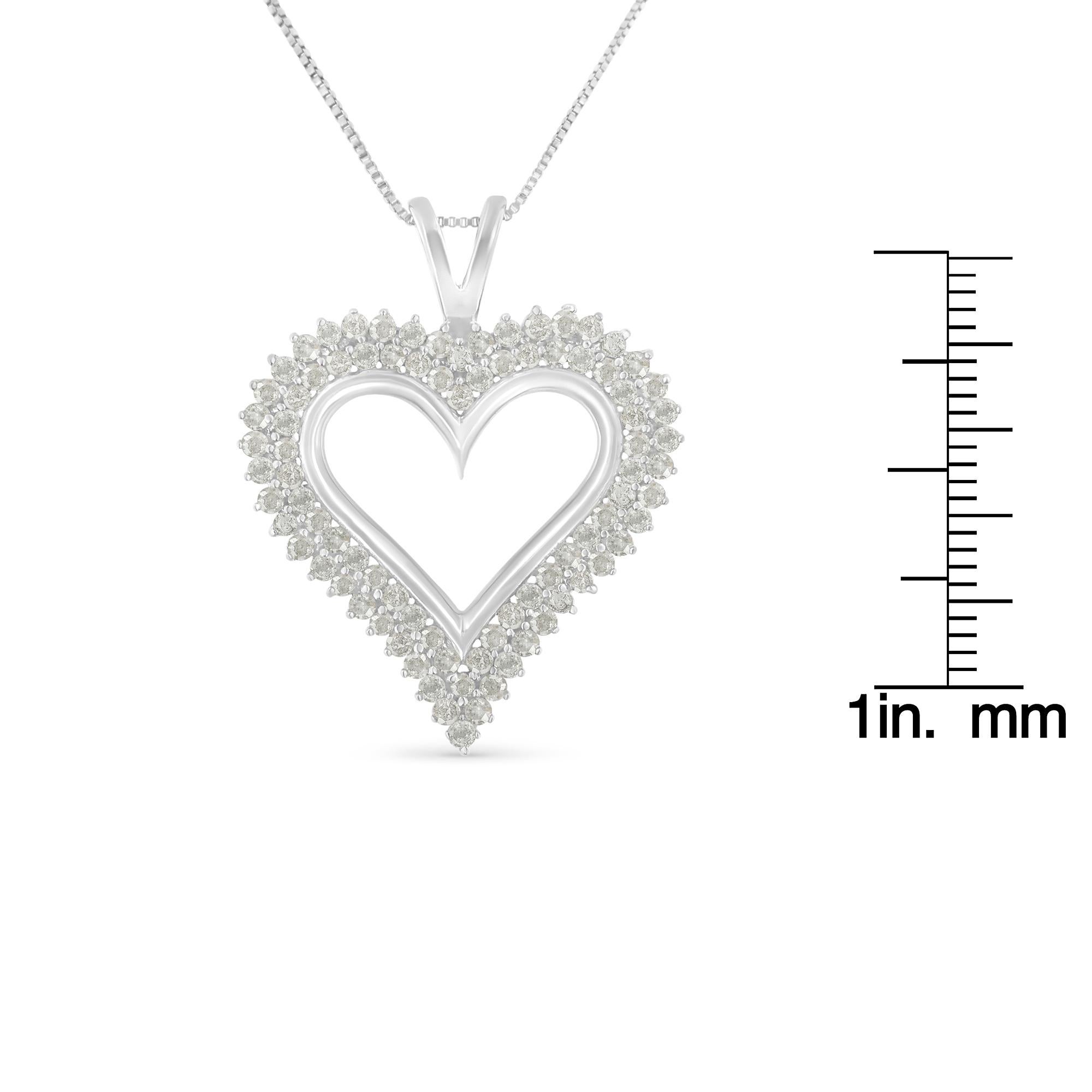 Women's .925 Sterling Silver 1ct TDW Diamond Heart Pendant Necklace For Sale