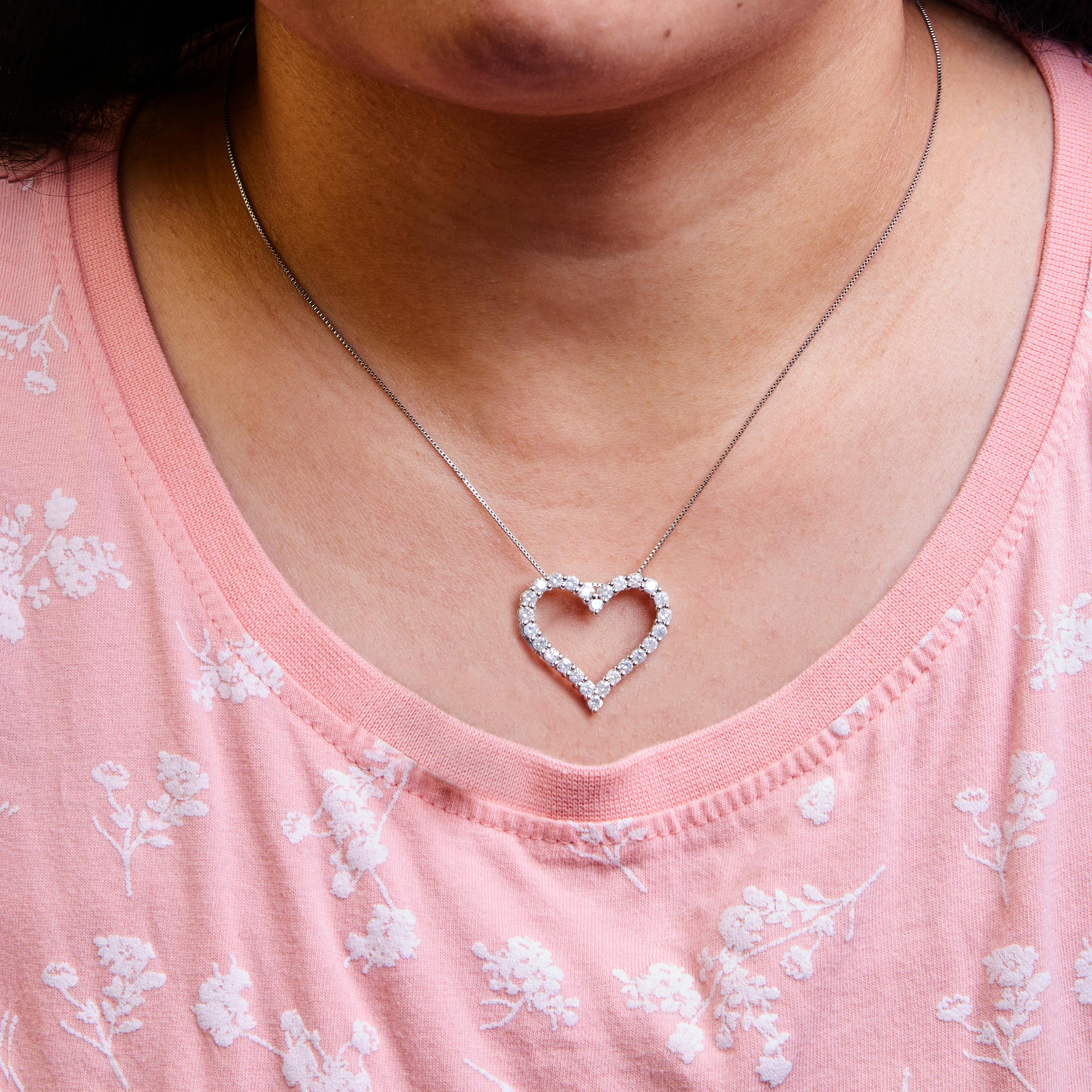 Taglio rotondo Collana con ciondolo a cuore aperto in argento 925 con 2,0 carati di diamanti da 18