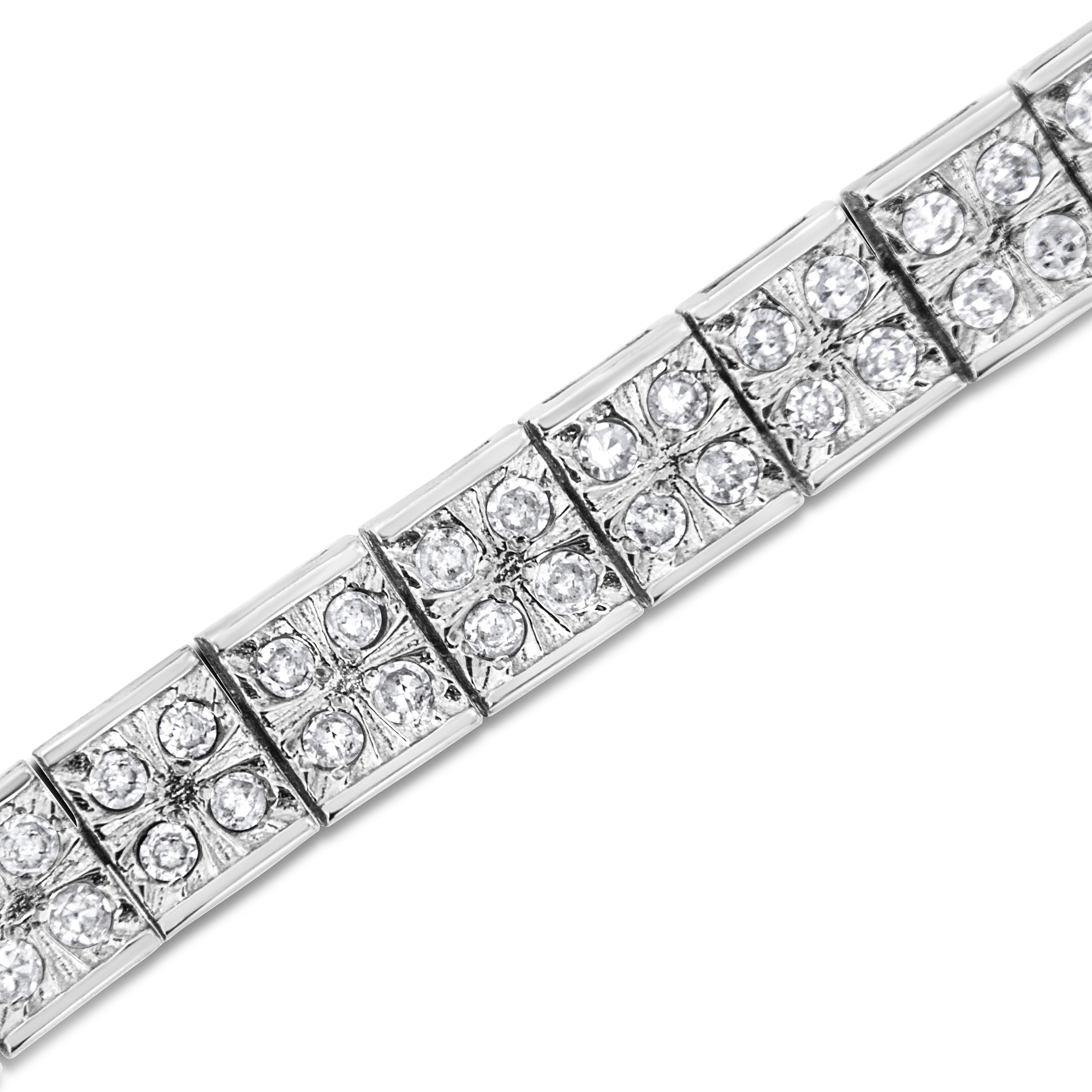 Contemporary .925 Sterling Silver 2.0 Carat Round-Cut Diamond 4 Stone Box Link Bracelet For Sale