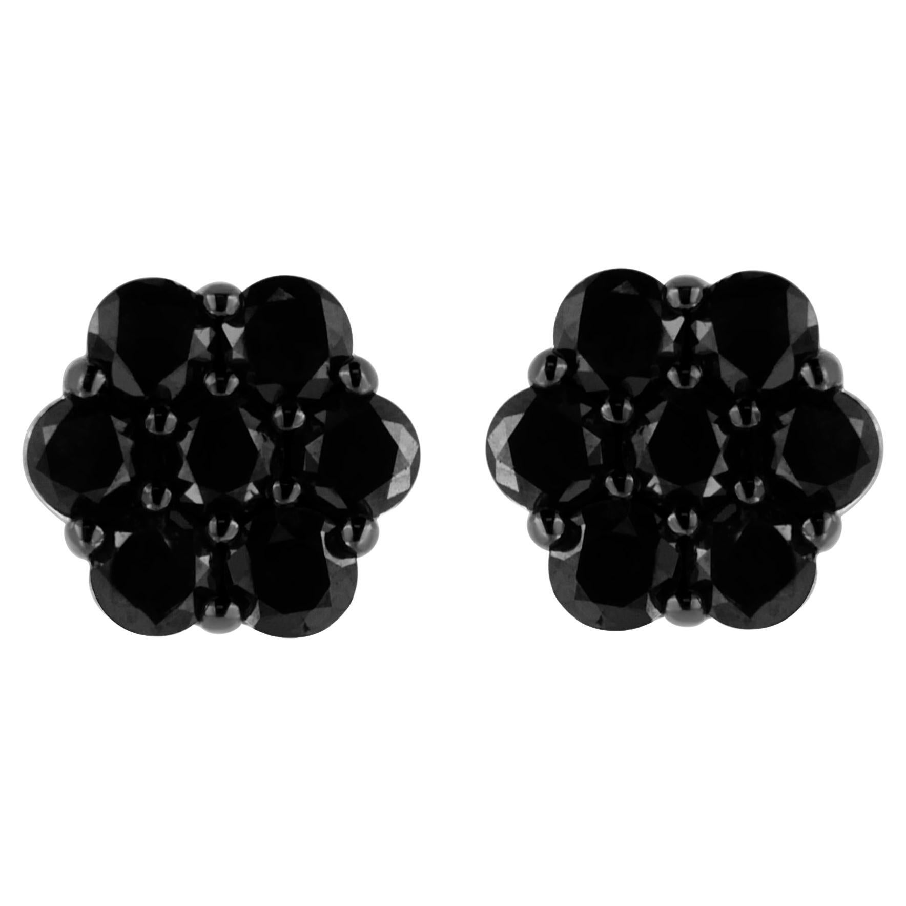 Pendientes de plata de ley .925 con racimo floral de diamantes negros tratados de 2,0 cttw