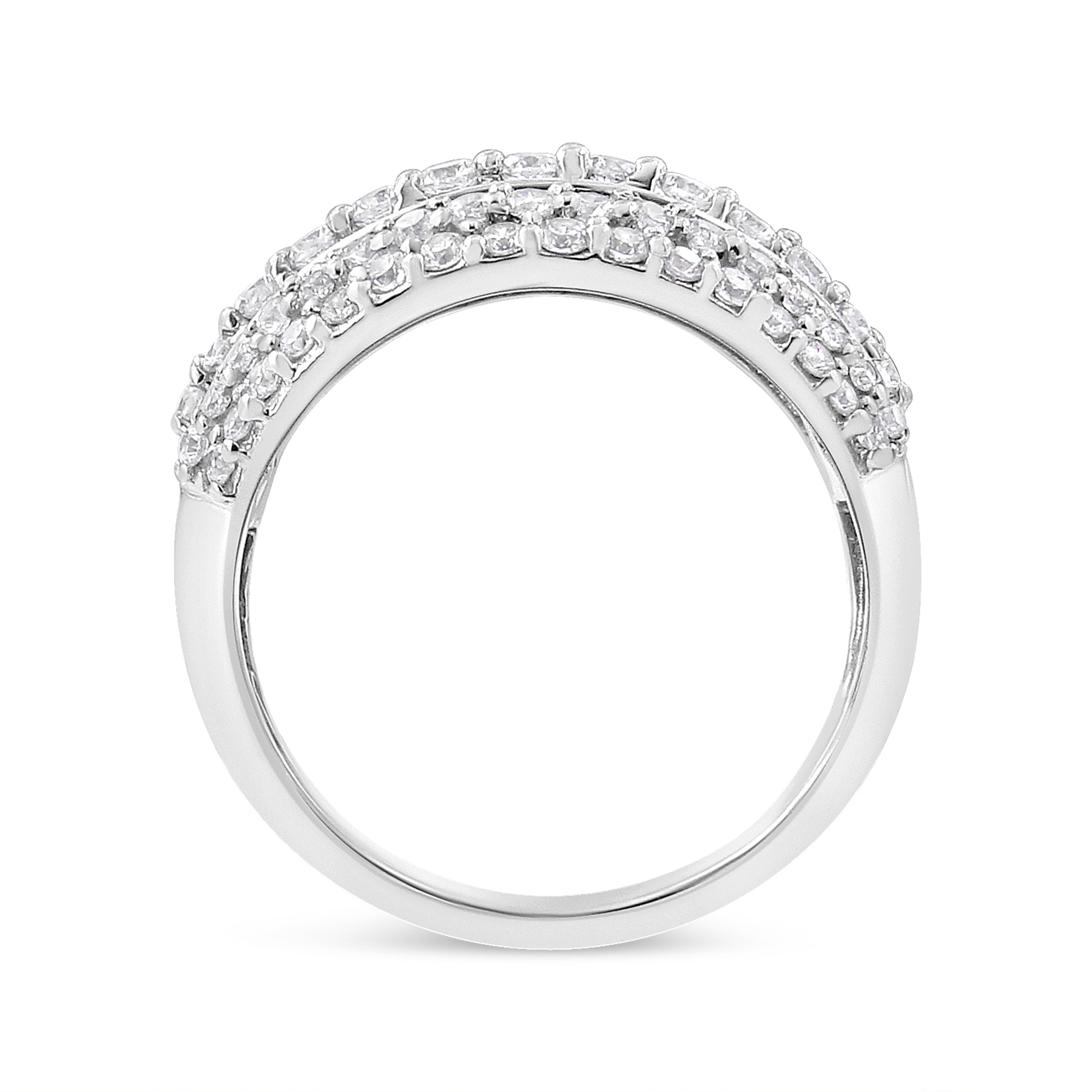 Taille ronde .925 A Silver 2.00 Cttw Round and Baguette-Cut Diamond Cluster Ring en vente