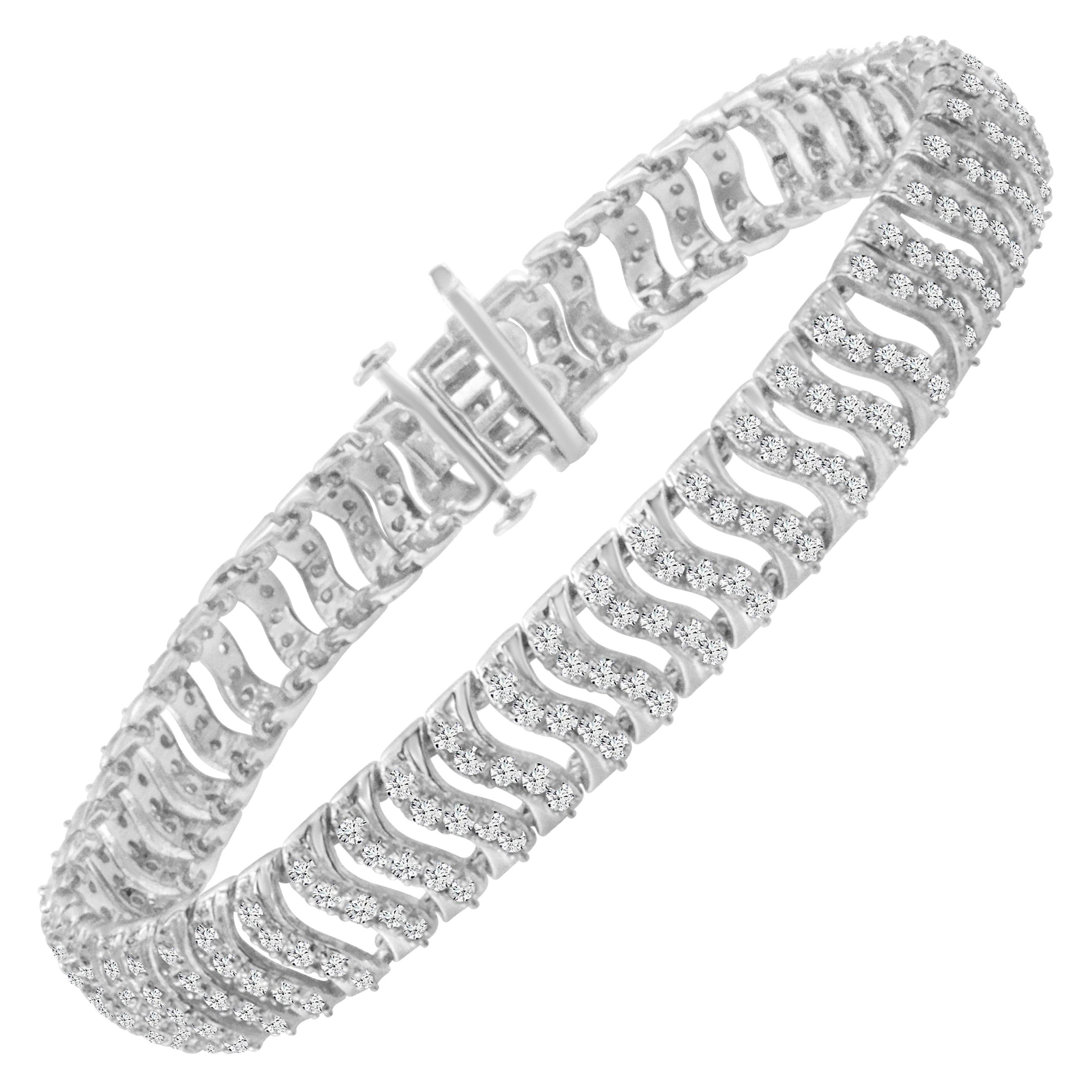 Bracelet en argent sterling .925 avec chevron en forme de "S" et diamants de 3.0 Cttw Wave Bracelet à maillons en vente