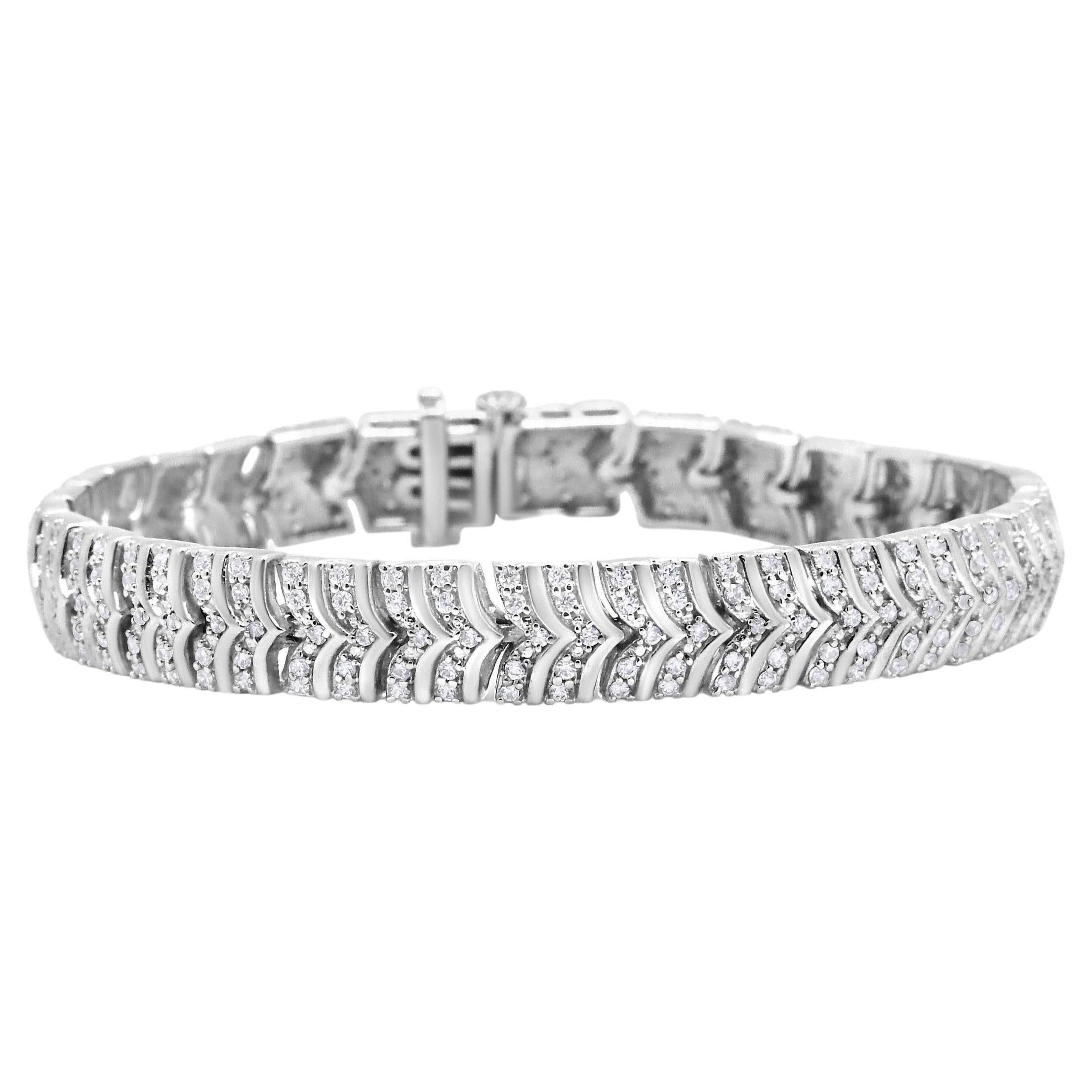 .925 Sterling Silver 3.00 Carat Diamond Chevron Link Bracelet For Sale