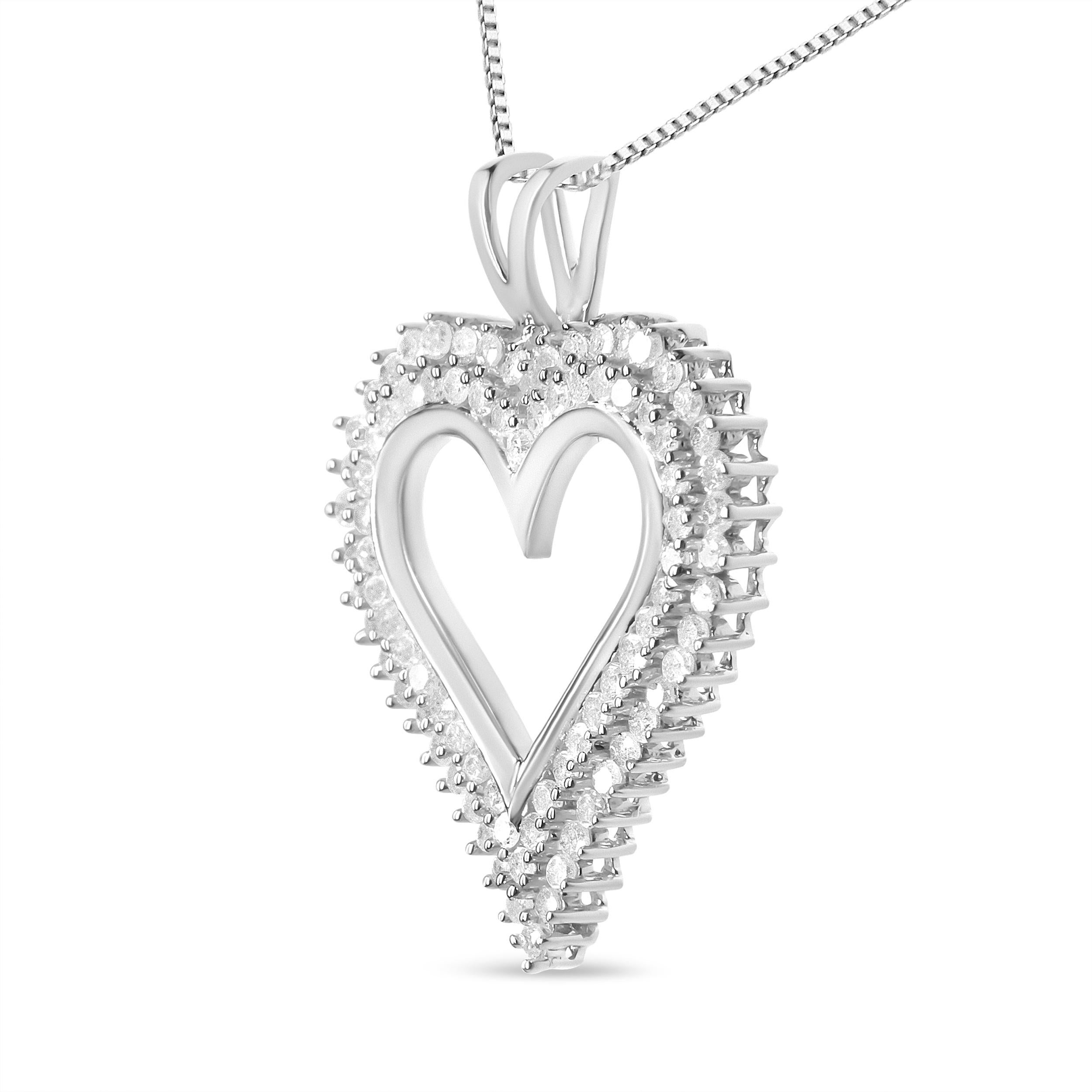 Contemporary .925 Sterling Silver 3.00 Carat Diamond Heart Pendant Necklace For Sale