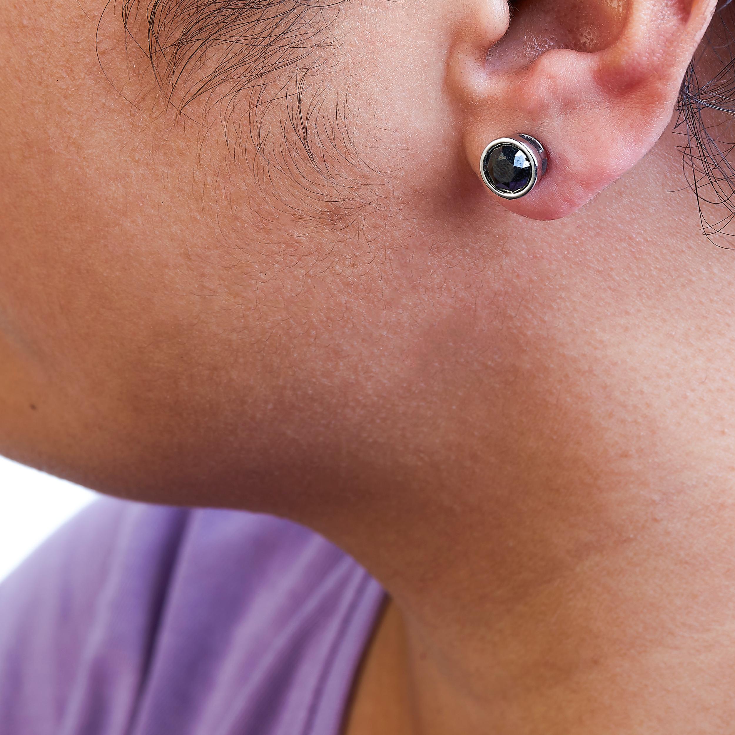 .925 Sterling Silver 3.00 Cttw Round Black Diamond Stud Earrings In New Condition For Sale In New York, NY
