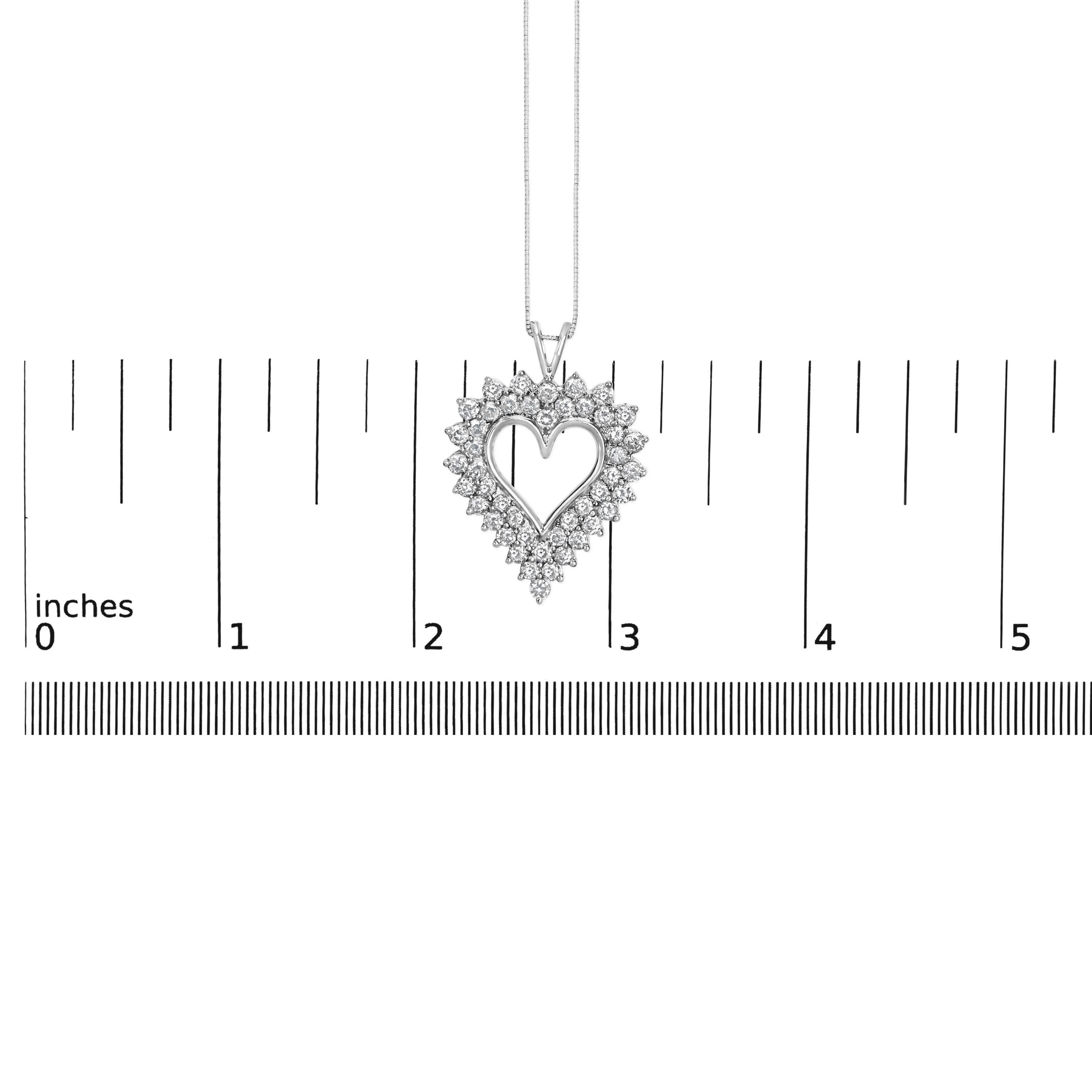 .925 Sterling Silver 3.00 Cttw Round Cut Diamond Cluster Heart Pendant Necklace In New Condition For Sale In New York, NY