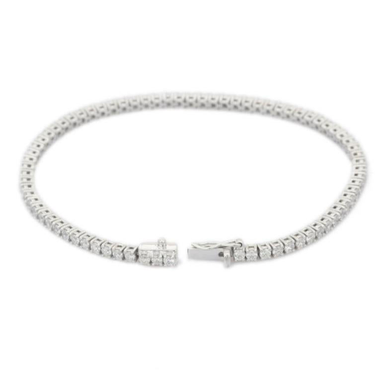 .925 Sterling Silver 5.94 Carat Round Cubic Zirconia Engagement Tennis Bracelet  In New Condition For Sale In Houston, TX