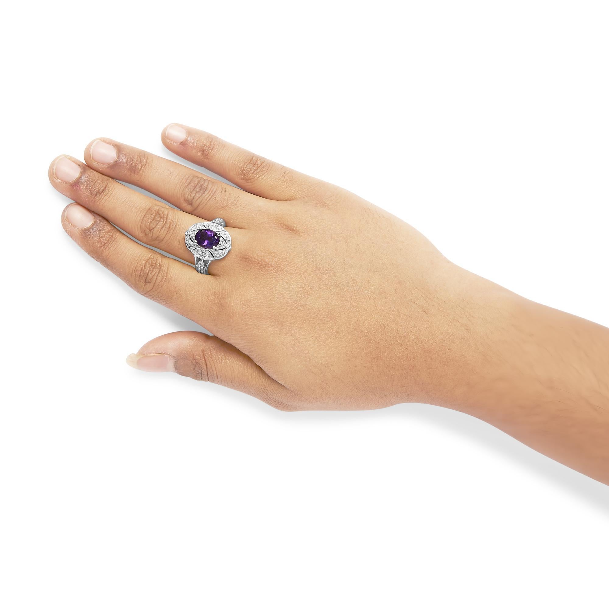 .925 Sterling Silver 9x7mm Oval Purple Amethyst and Diamond Cocktail Ring In New Condition For Sale In New York, NY