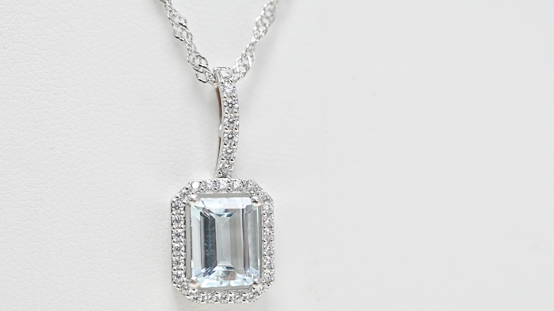 Emerald Cut 925 Sterling Silver Aquamarine Pendant Bridal Silver Jewelry For Women Gift  For Sale