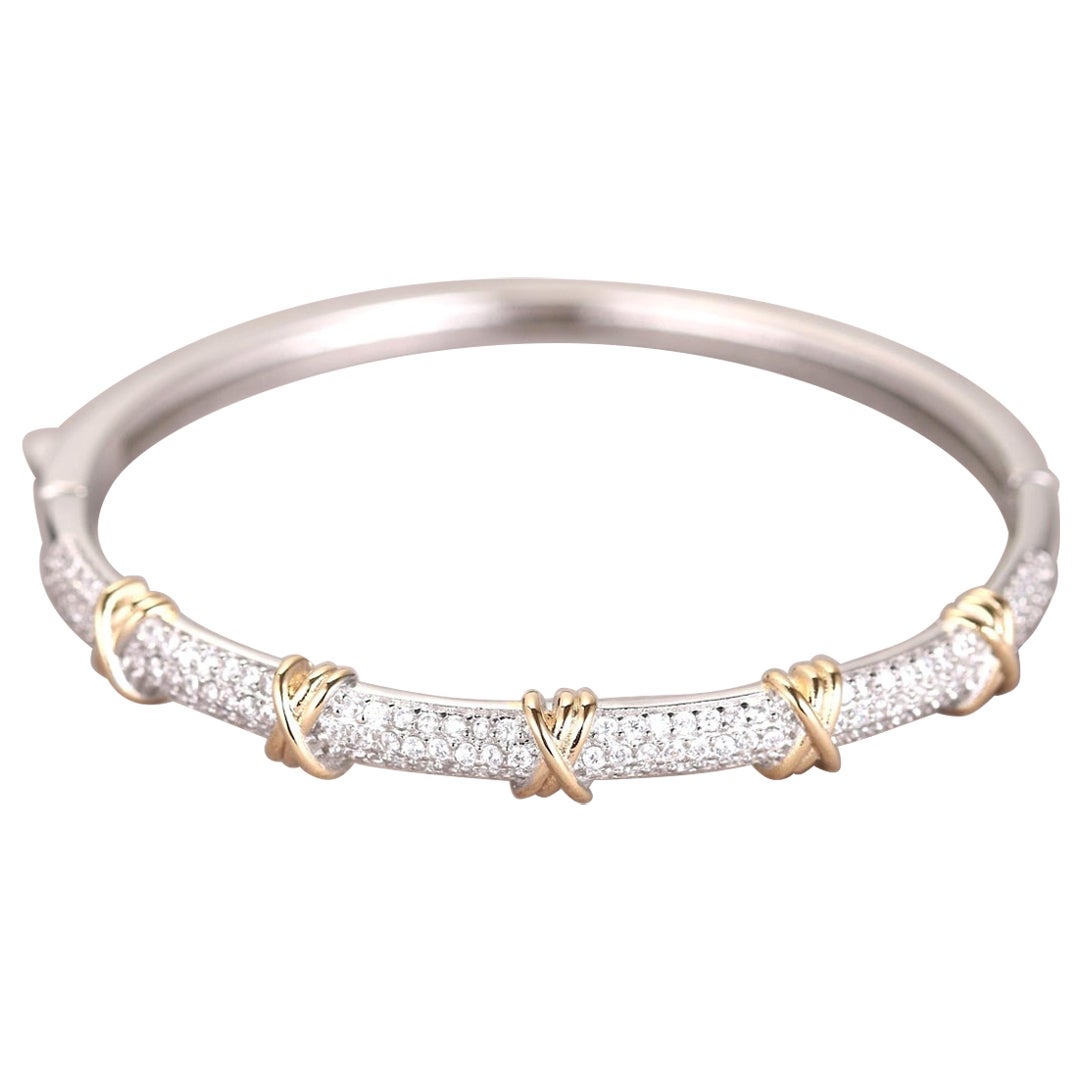 Pulsera tipo brazalete de plata de ley 925. Precioso regalo: pulsera de moissanita para mujer