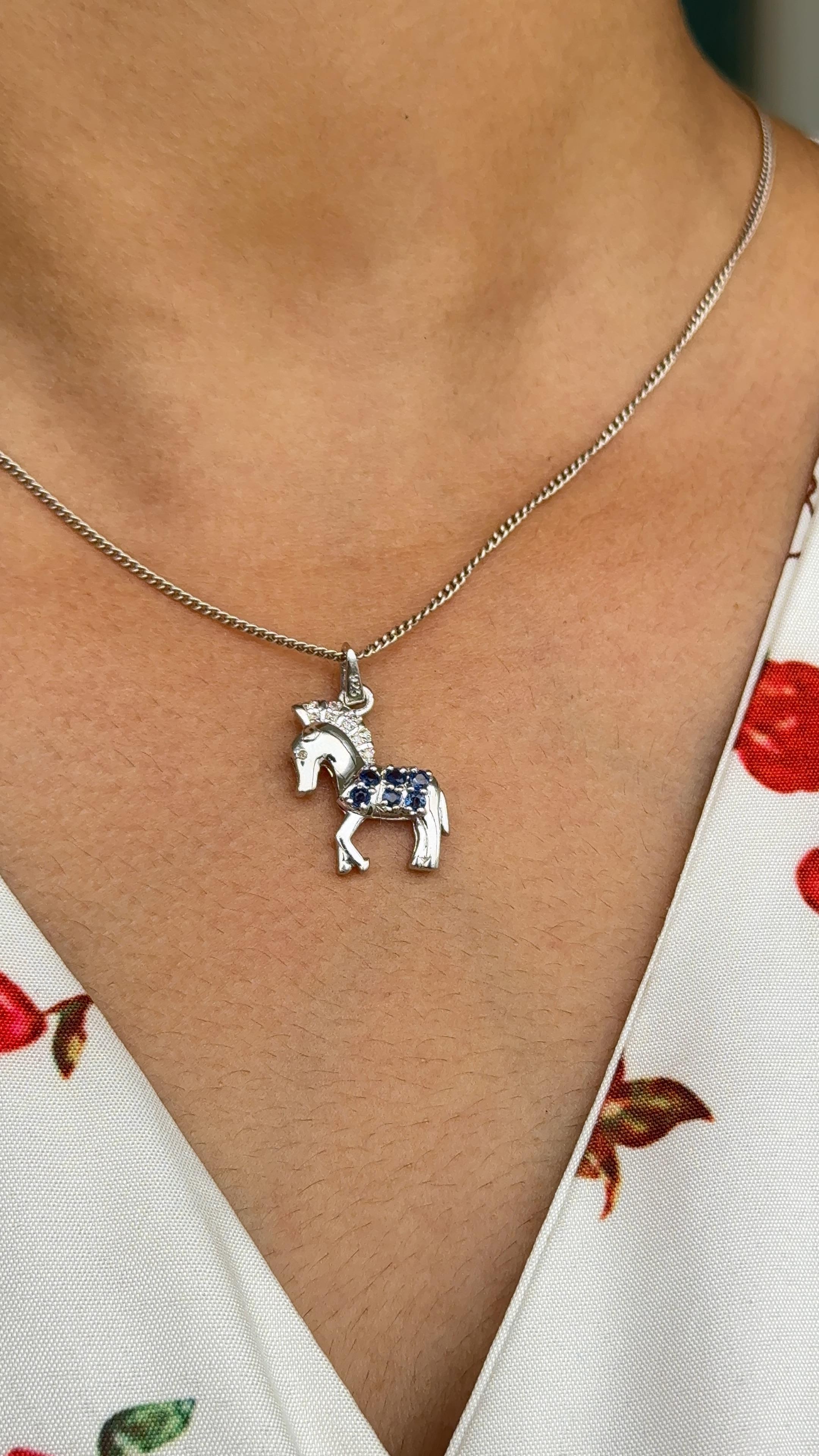 925 Sterling Silver Blue Sapphire Diamond Horse Pendant Unisex Gifts For Sale 1
