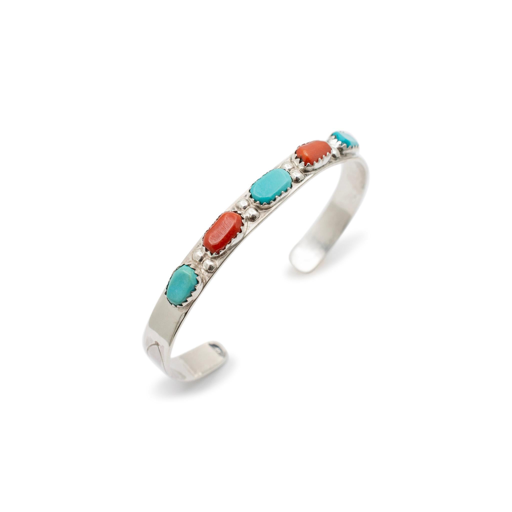 Gender: Ladies

Metal Type: 925 Sterling Silver

Width: 6.50 mm

Weight: 10.80 grams

Ladies matte finished silver synthetic turquoise bracelet. Stamped 
