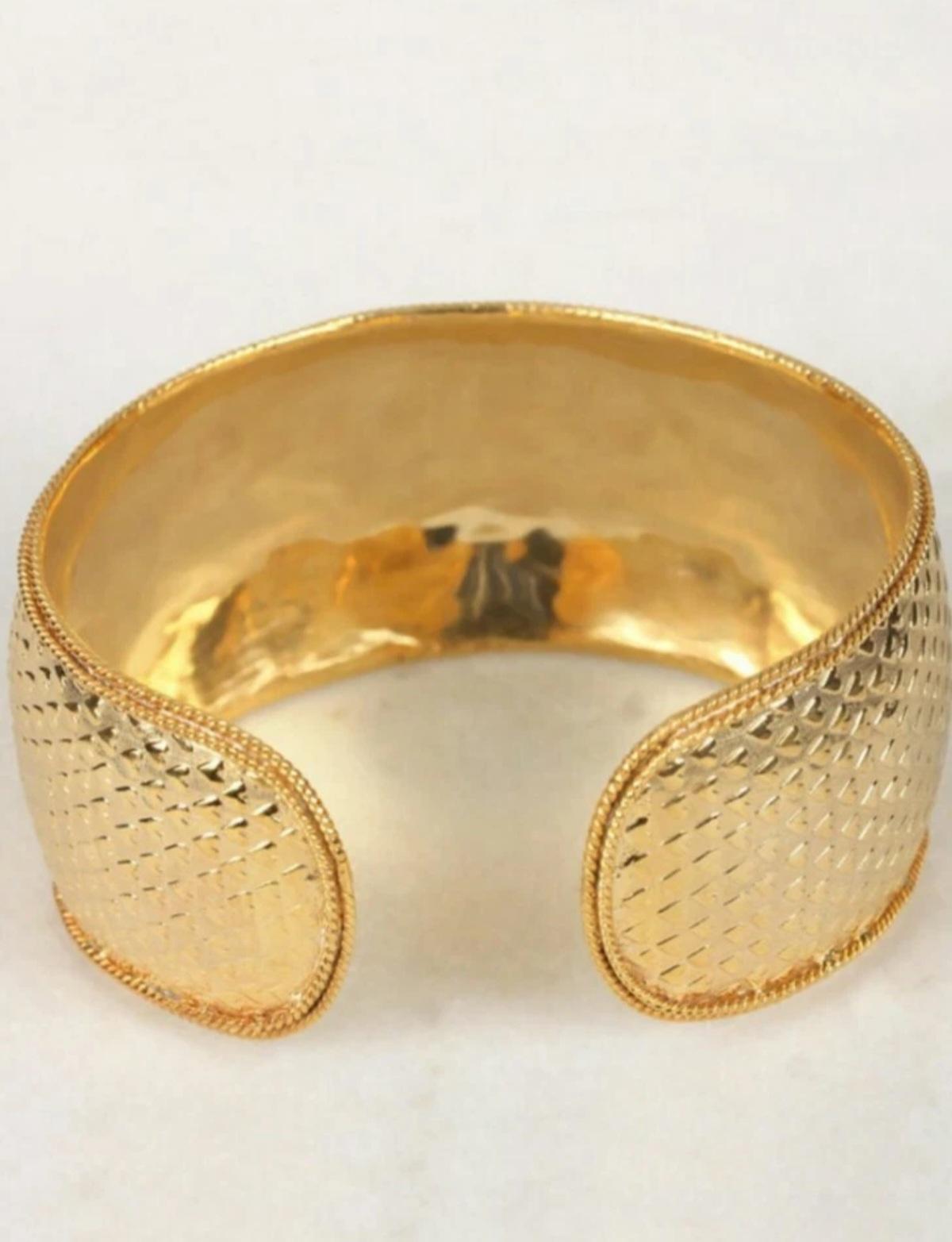 Bracciale largo con diamanti in argento 925 Bracciale Bangle Gioielli fatti a mano. in vendita 1