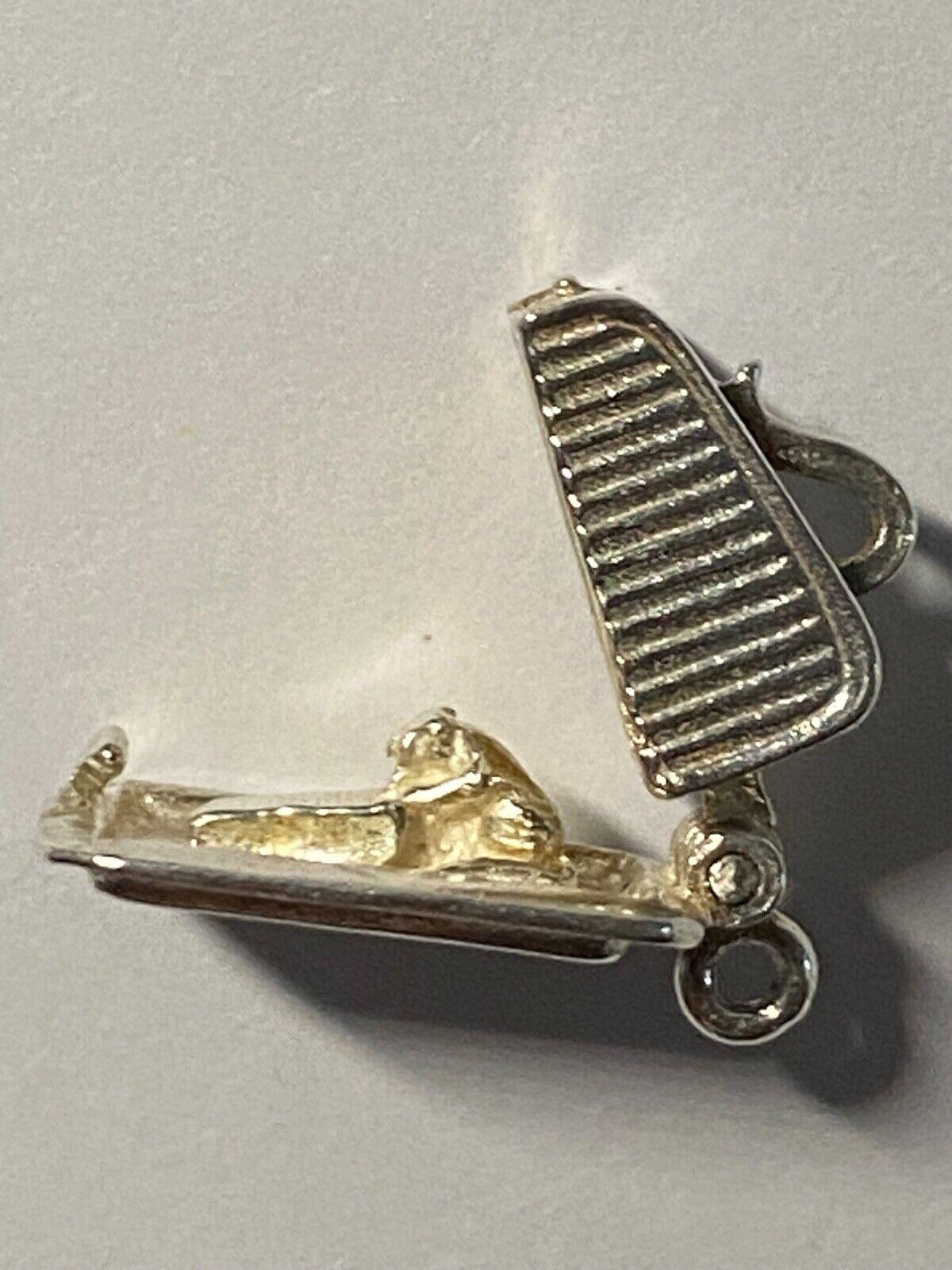 Women's or Men's 925 Sterling Silver Cheese Cover with Mouse Eating Cheese Opening Charm Pendant For Sale