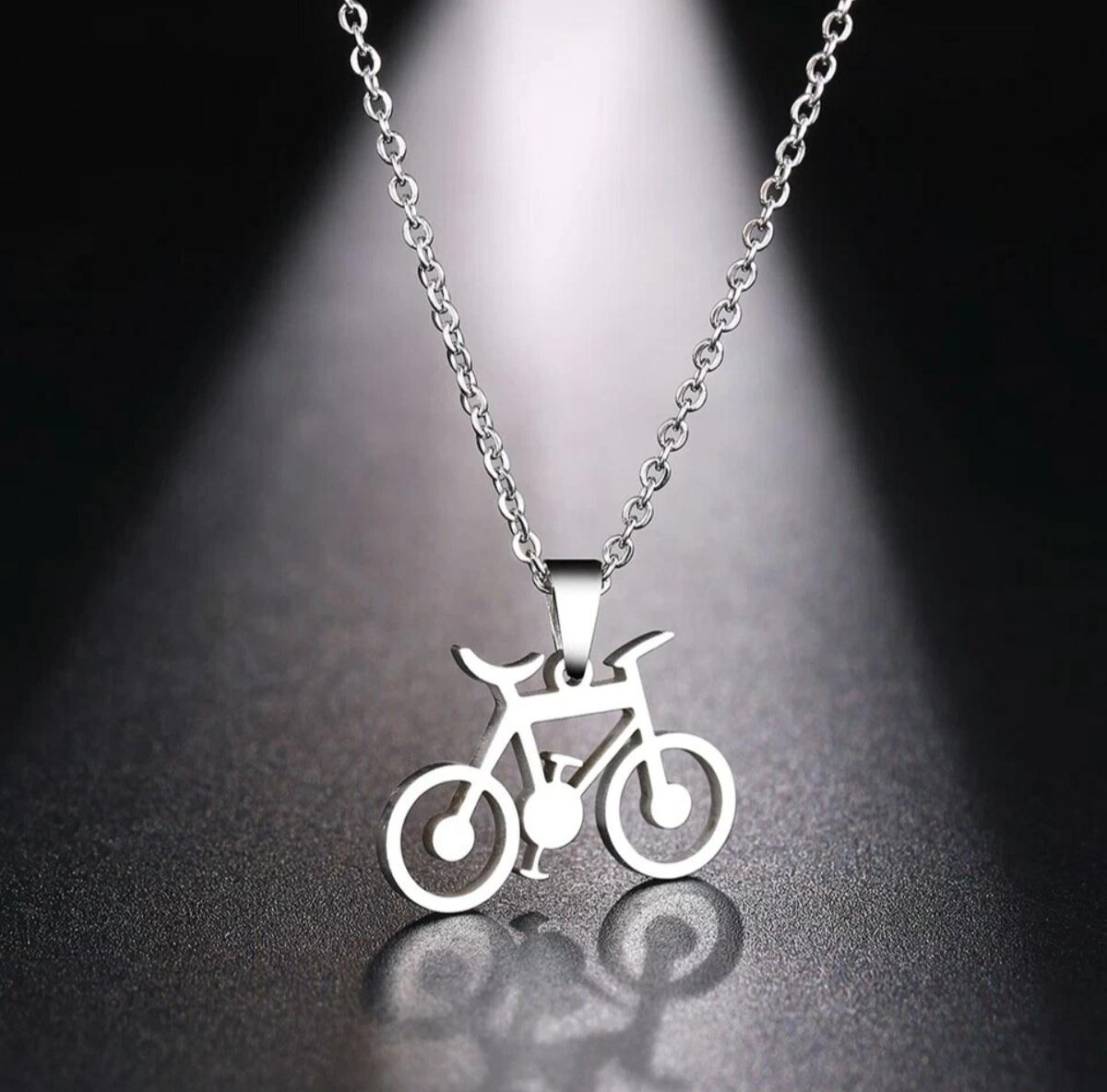 Art Déco 925 Ciondolo a girocollo in argento 925 Classic Bicycle Ciondolo regalo di fidanzamento per donne in vendita