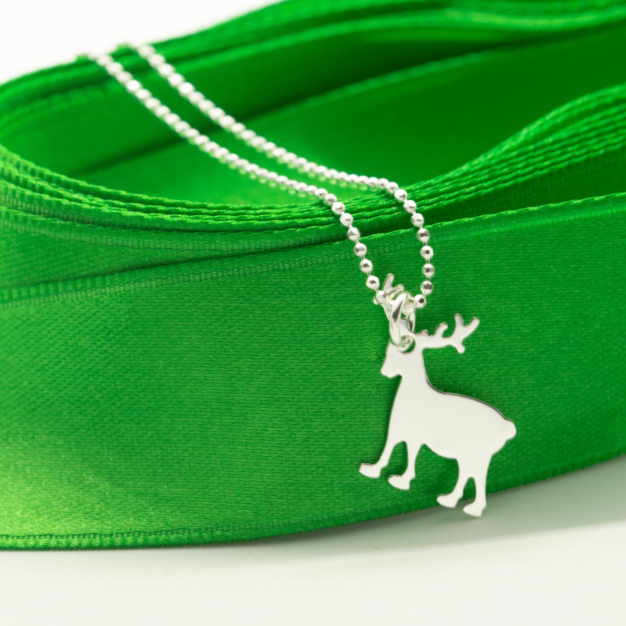 ¡Ya está aquí la colección de invierno de INTINI Jewels!
Disfruta de estos diseños únicos y contemporáneos, ¡las ideas de regalo perfectas para tus seres queridos! 

Un elegante toque de glamour al alcance de tu mano. Déjate tentar por un estilo