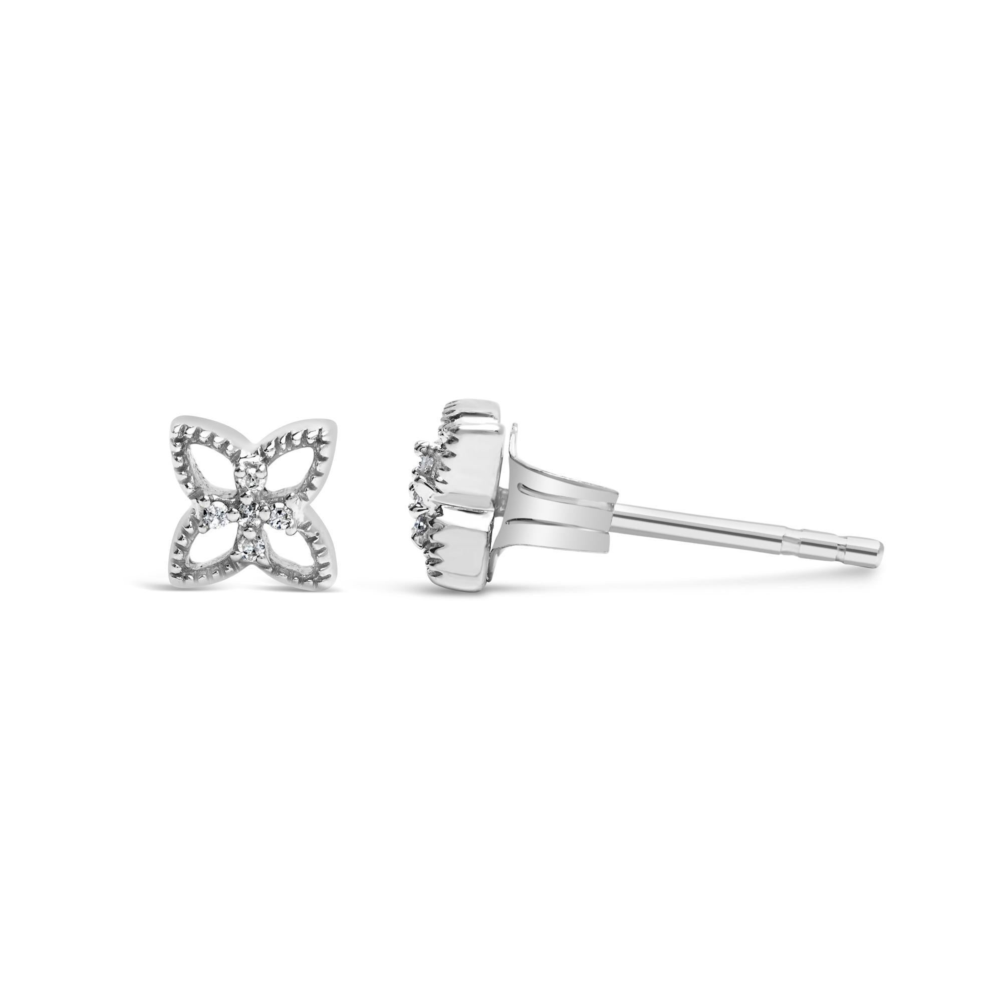Moderne Clous d'oreilles fleur à 4 pétales en argent sterling 925 avec diamants