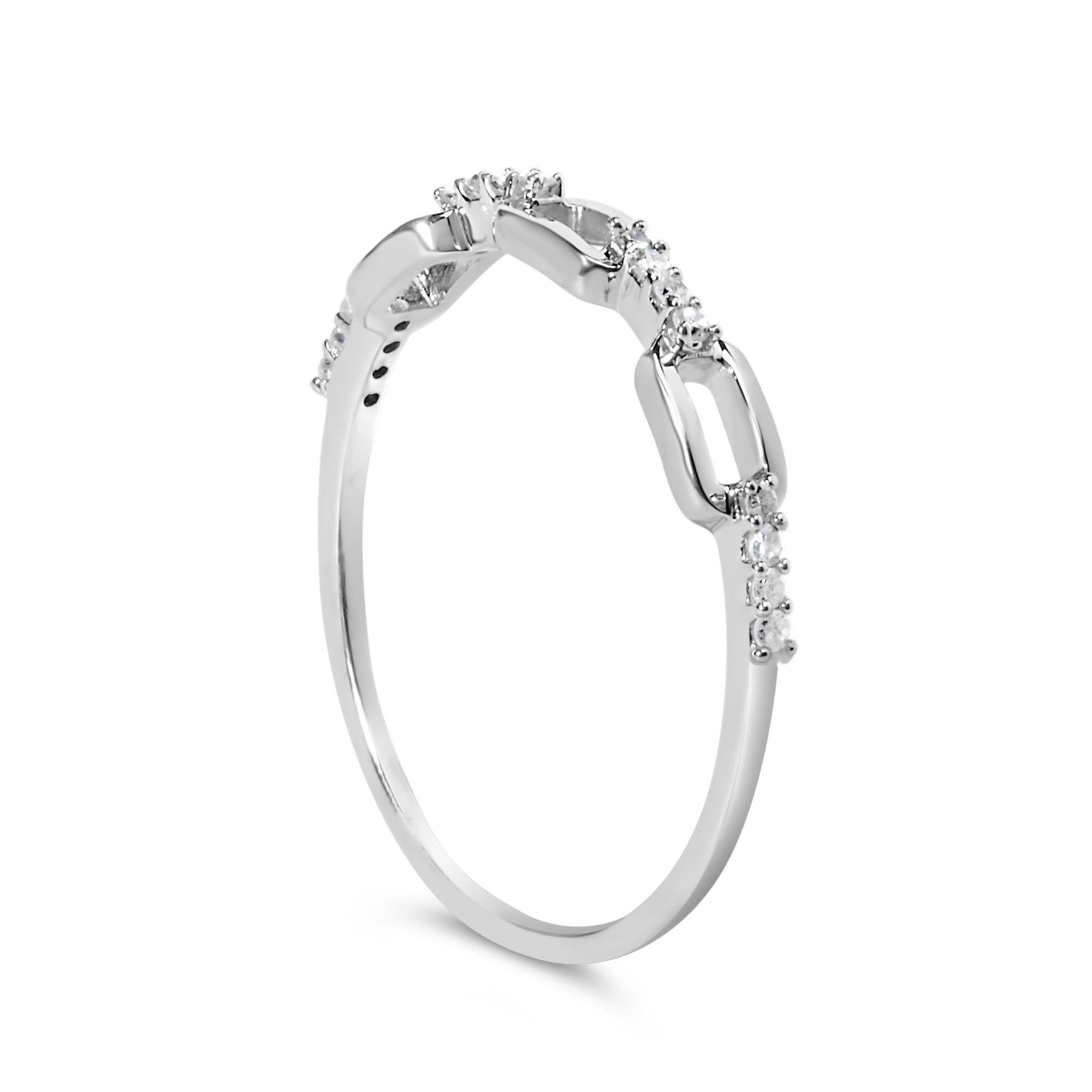 Taille ronde .925 Sterling Silver Diamond Accent Band Ring (anneau en argent sterling avec diamants) en vente