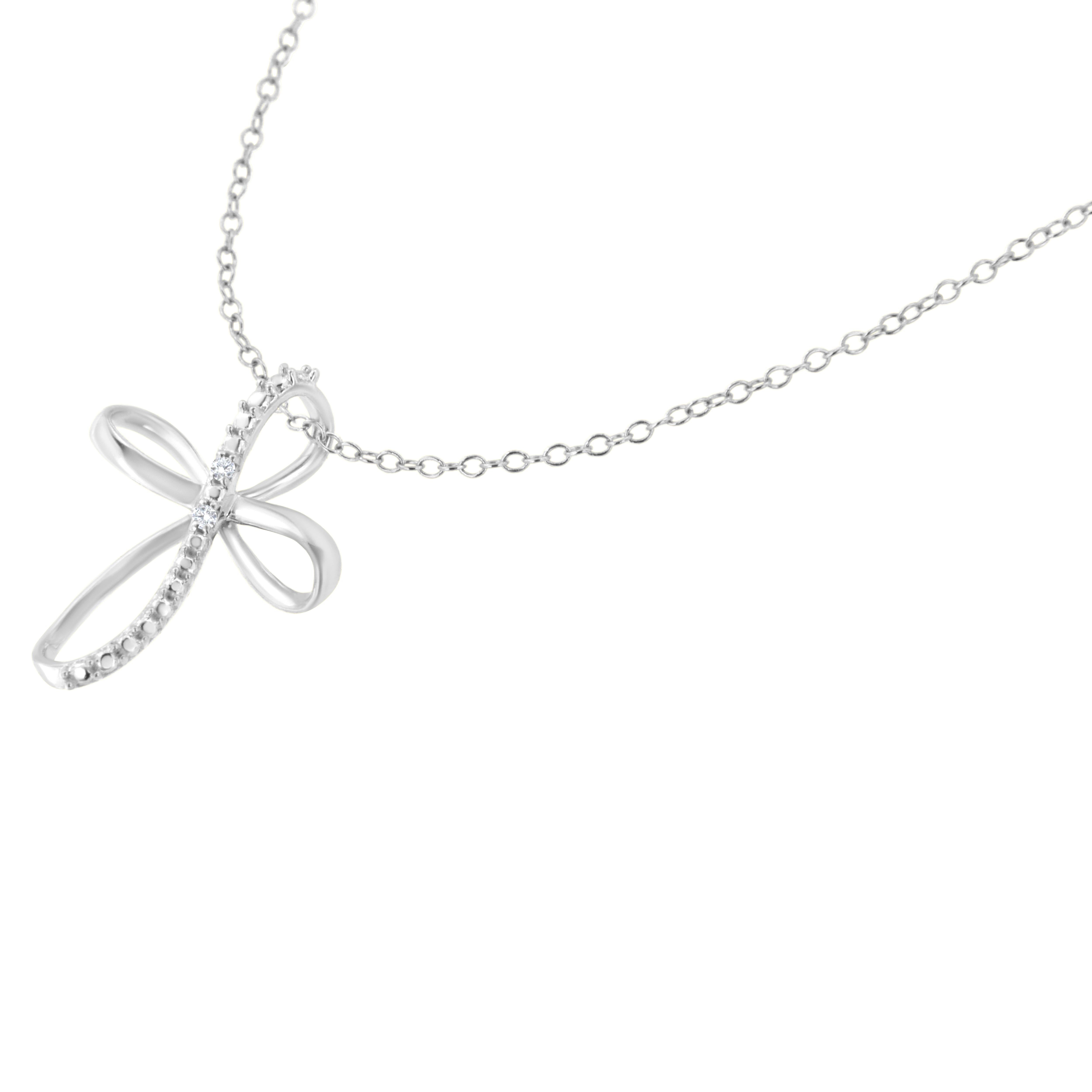 Moderno Collana con ciondolo a forma di croce con accenti di diamanti in argento .925