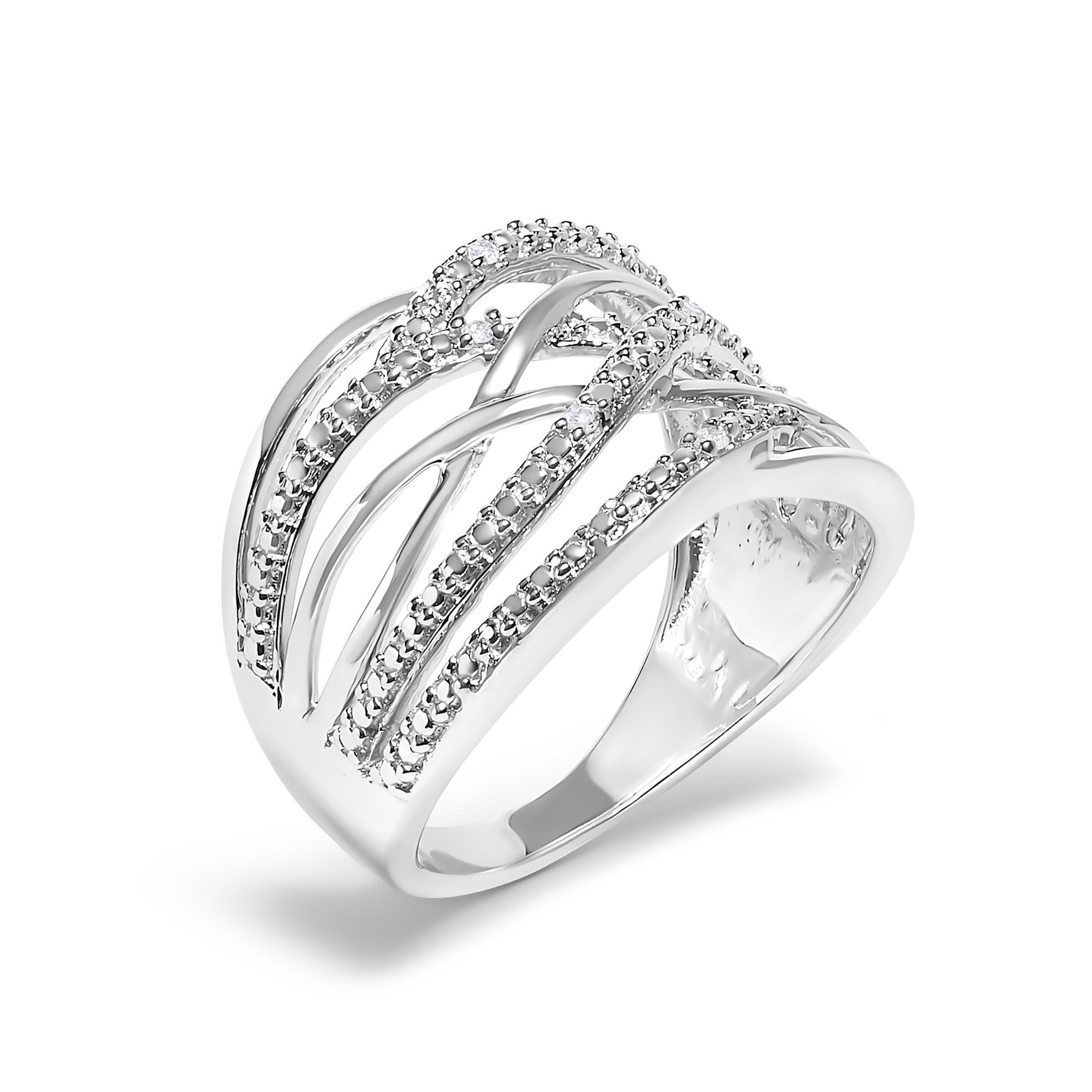 .925 Sterling Silver Diamond Accent Crossover Ring Moderno en venta
