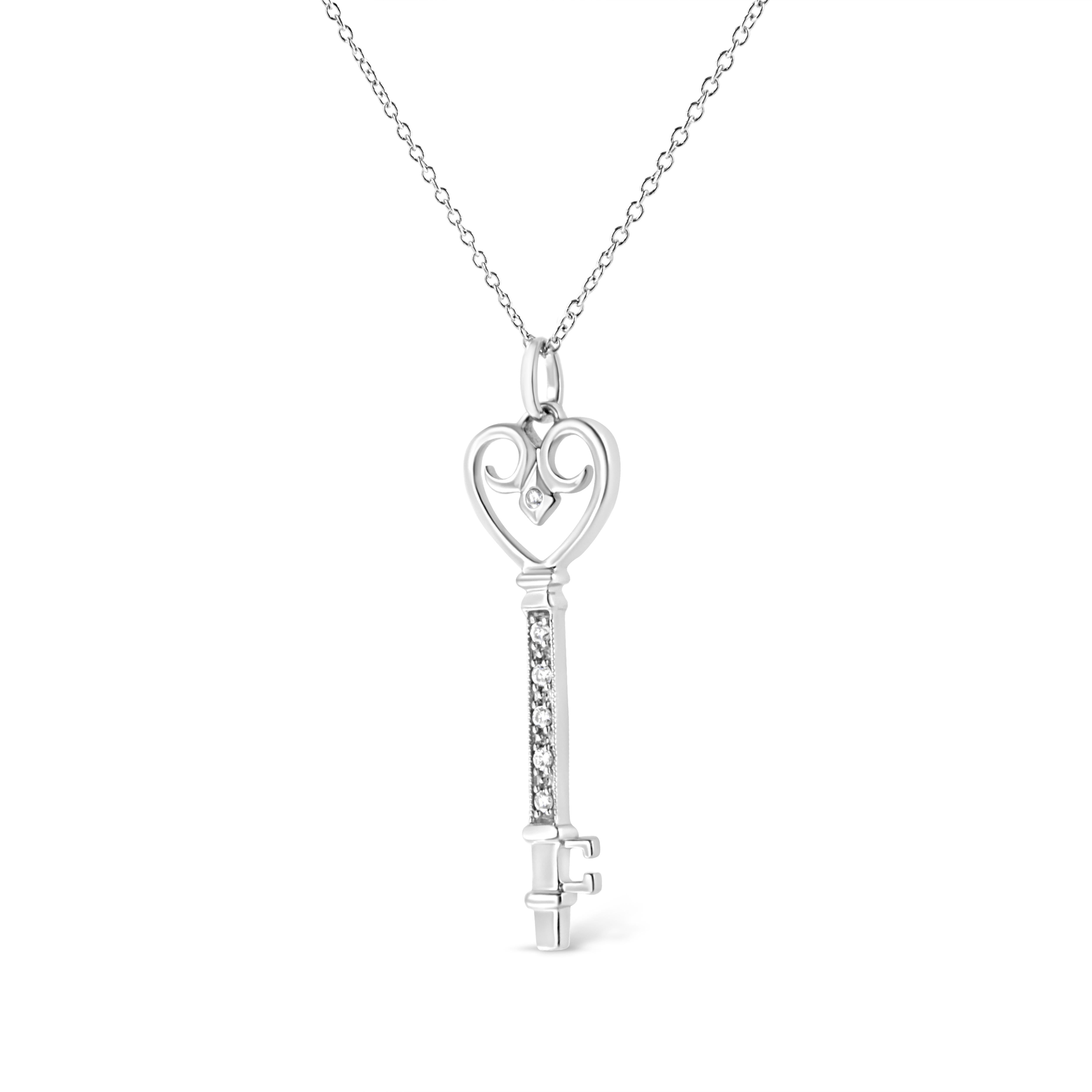 Modern .925 Sterling Silver Diamond Accent Key Heart and Lock Pendant Necklace For Sale