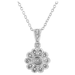 Collar con Colgante Milgrain Sunburst de Plata de Ley .925 con Detalles de Diamantes