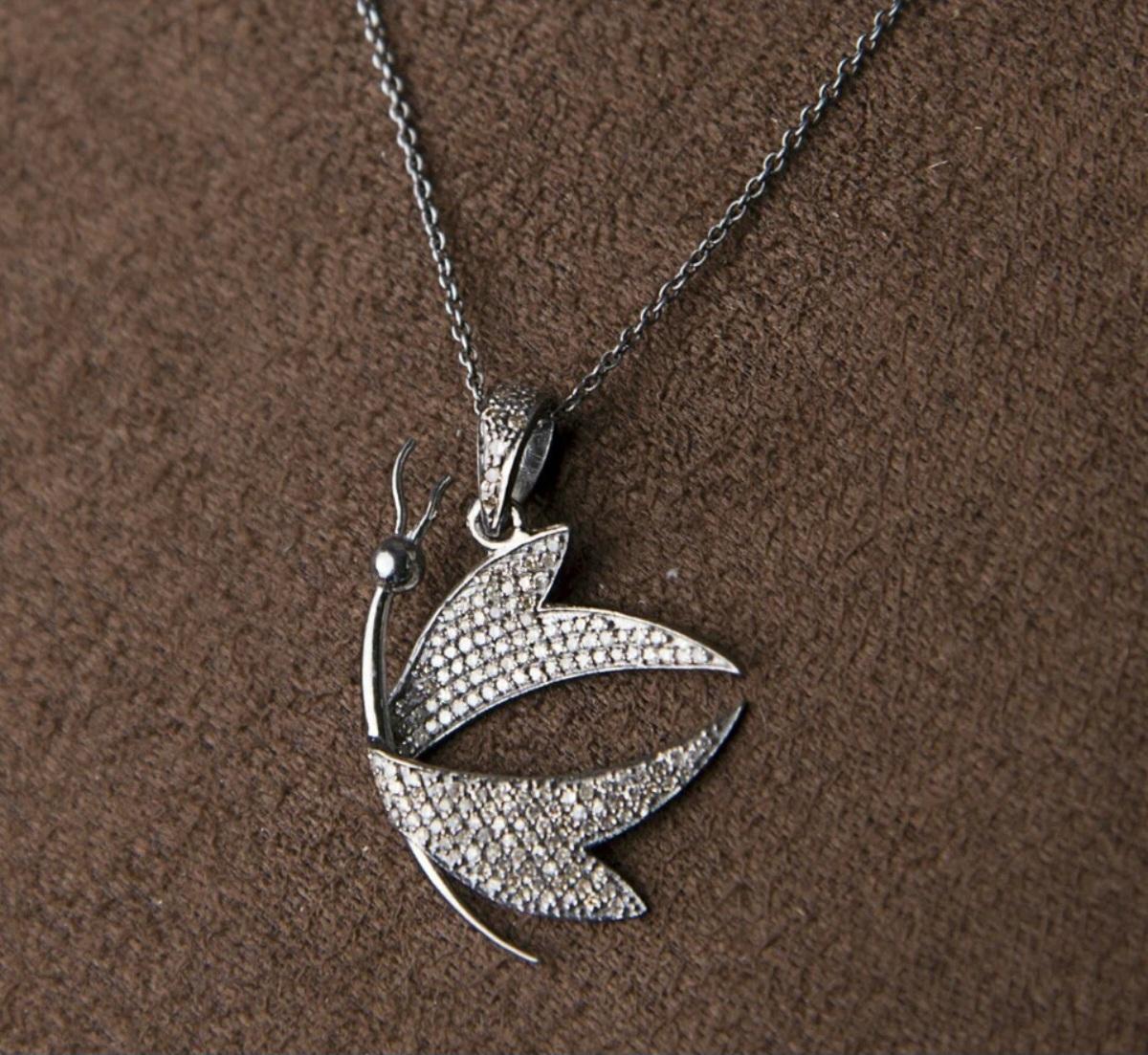 925 Sterling Silver Diamond Butterfly Necklace Natural Diamond Insect Necklace. For Sale 2