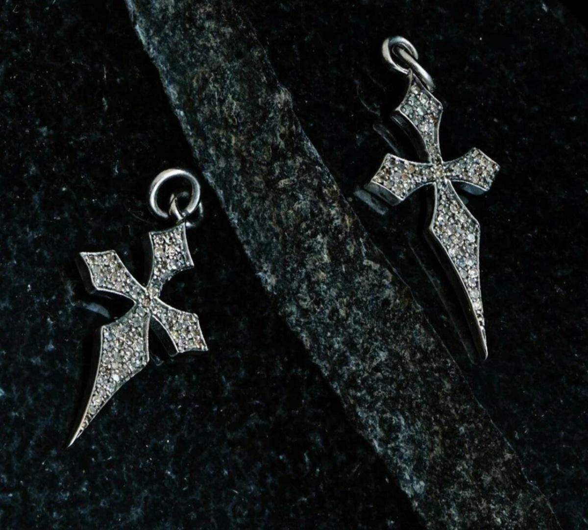 Art Déco 925 Ciondolo a forma di croce con diamante in argento Sterling Designer Unisex Ciondolo religioso Regalo in vendita