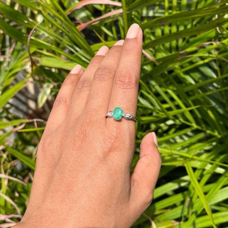For Sale:  Genuine Emerald Diamond Minimalist Ring Gift for Her Made in 925 Silver Jewelry 11