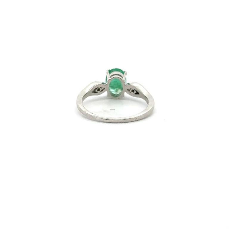 Im Angebot: Minimalistischer 925 Sterlingsilber-Ring mit echtem Smaragd und Diamant für sie () 7