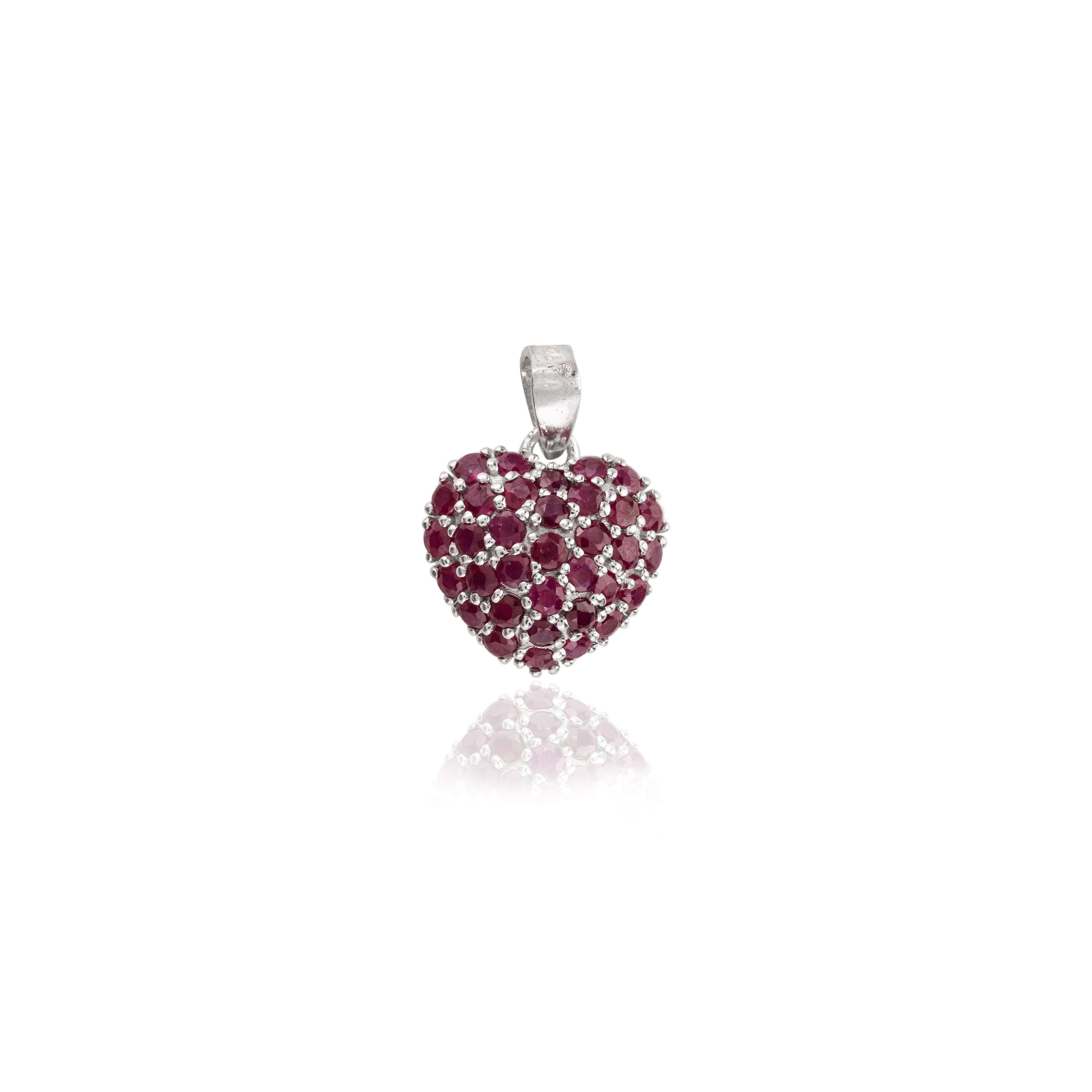 .925 Sterling Silver Genuine Ruby Studded Heart Pendant Gift for Her In New Condition For Sale In Houston, TX