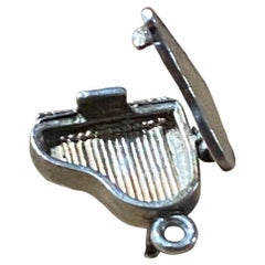 925 Sterling Silver Grand Piano Vintage Charm Opening To Reveal Soundboard