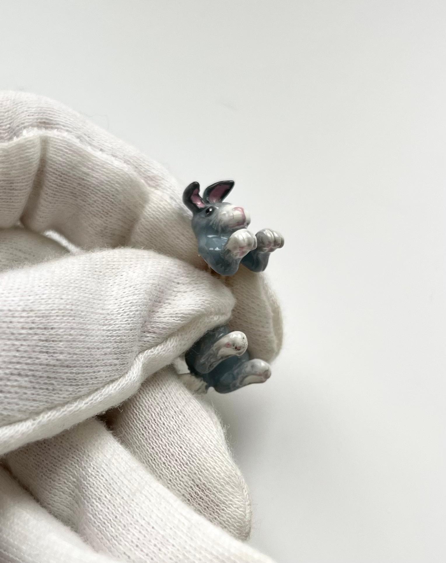 925 Sterling Silver Hand Painted Enamel  Rabbit Cufflinks For Sale 1