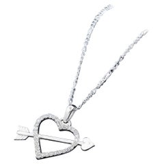 925 Sterling Silver Ciondolo a forma di cuore con moissanite Bellissimo regalo per le donne.
