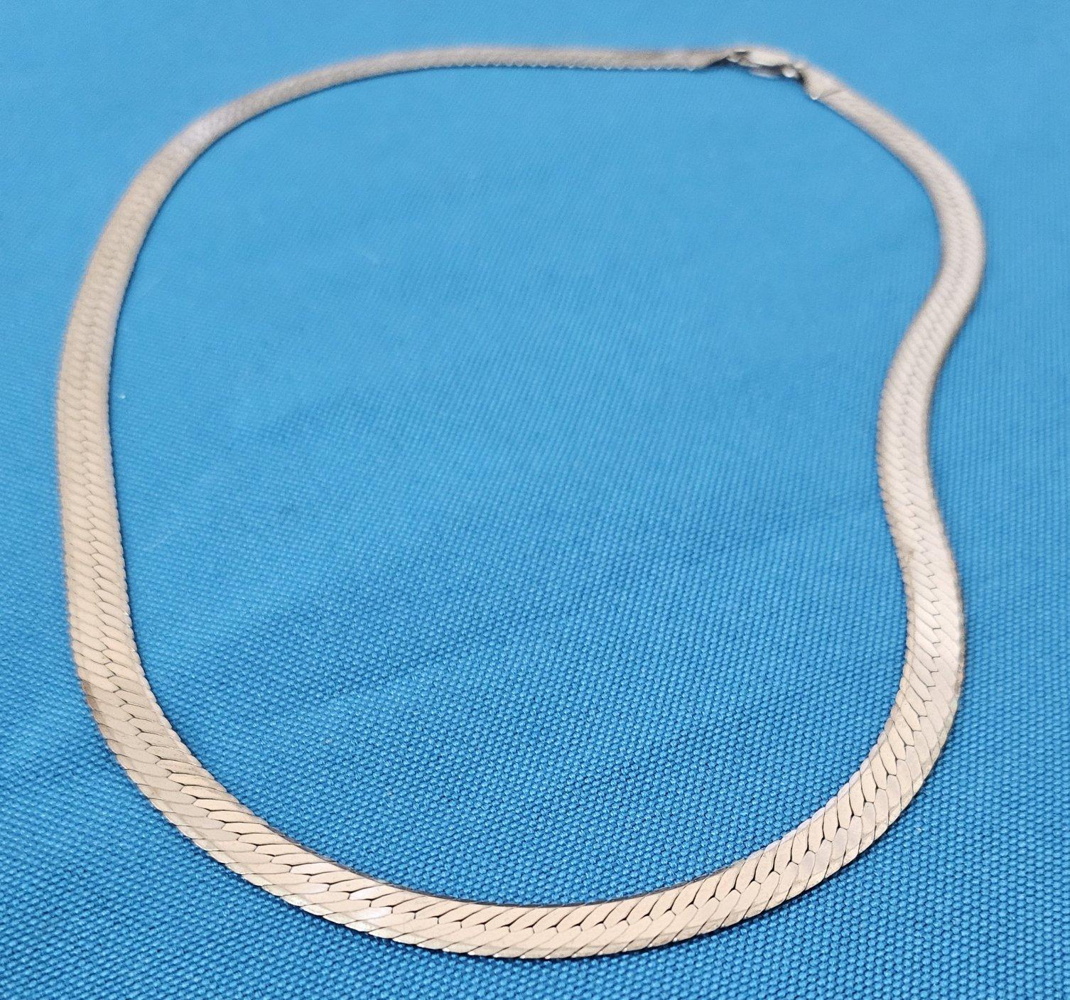 925 Sterling Silver Herringbone Necklace / Chain, Vintage, Stamped For Sale 1