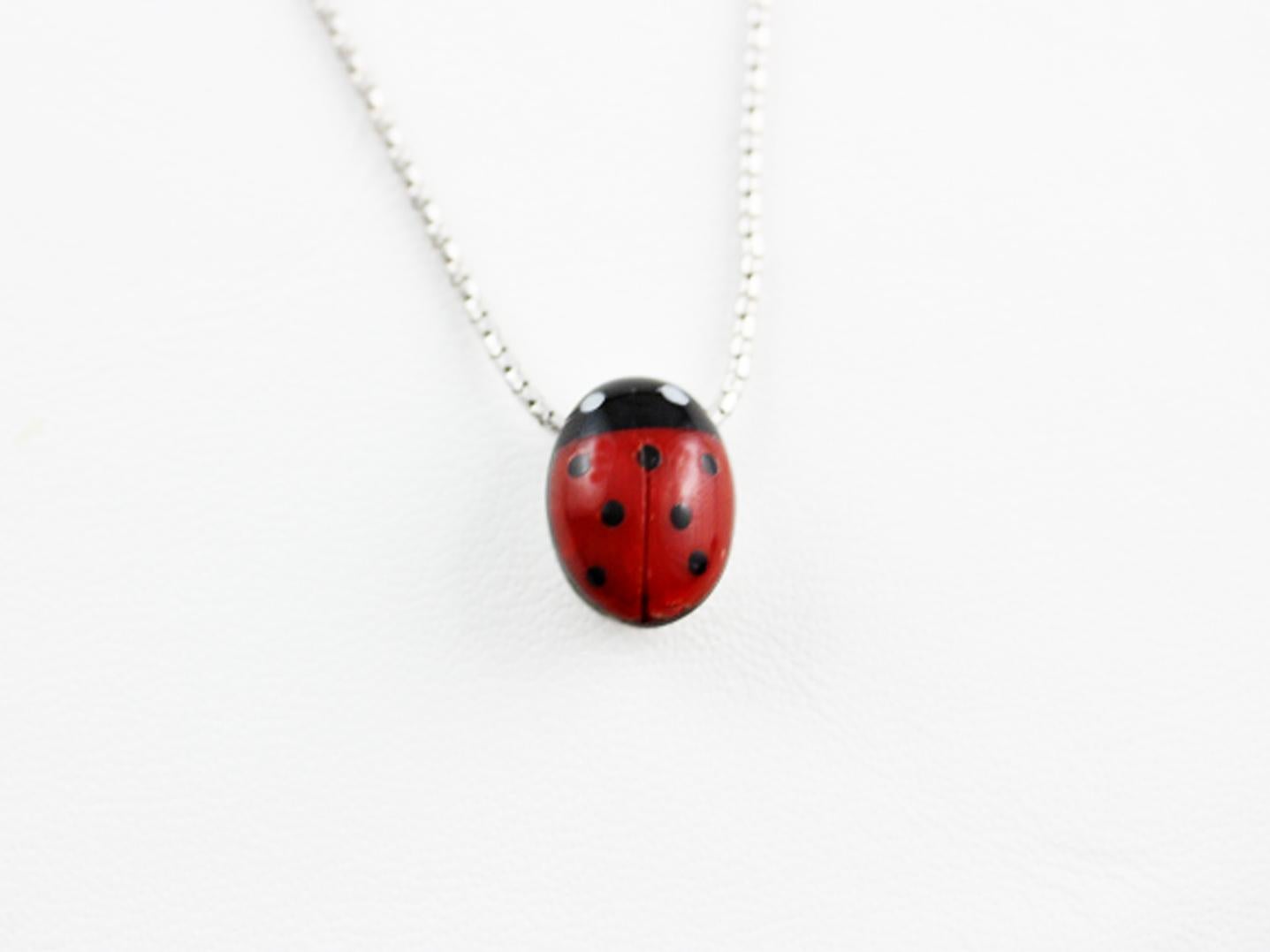 925 Collana in argento Sterling Ladybug Red Mediterranean Coral Onyx In condizioni Nuovo in vendita a Milano, IT